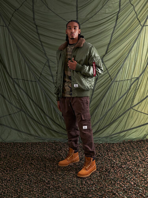 Бомбер Alpha Industries B-15 Mod модель MJB52500C1_310 Фото