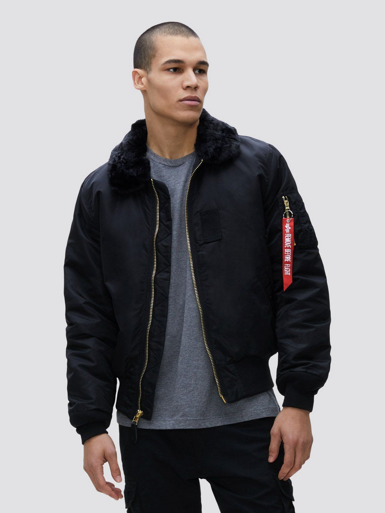 Бомбер Alpha Industries B-15 Slim Fit модель MJB45500C1_001 Фото