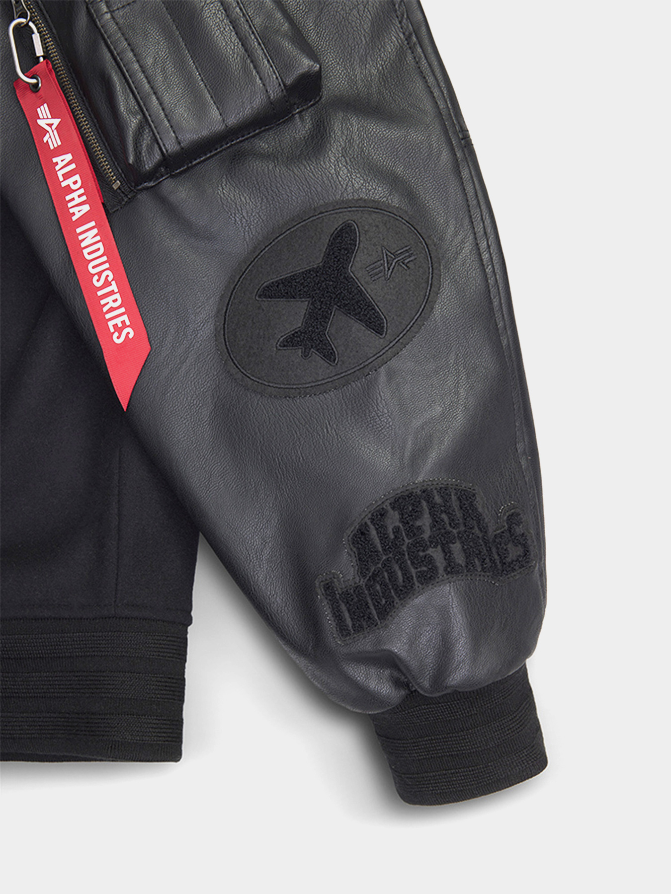 Бомбер Alpha Industries Faux Leather Ma-1 Varsity модель MJL54500C1_001 Фото