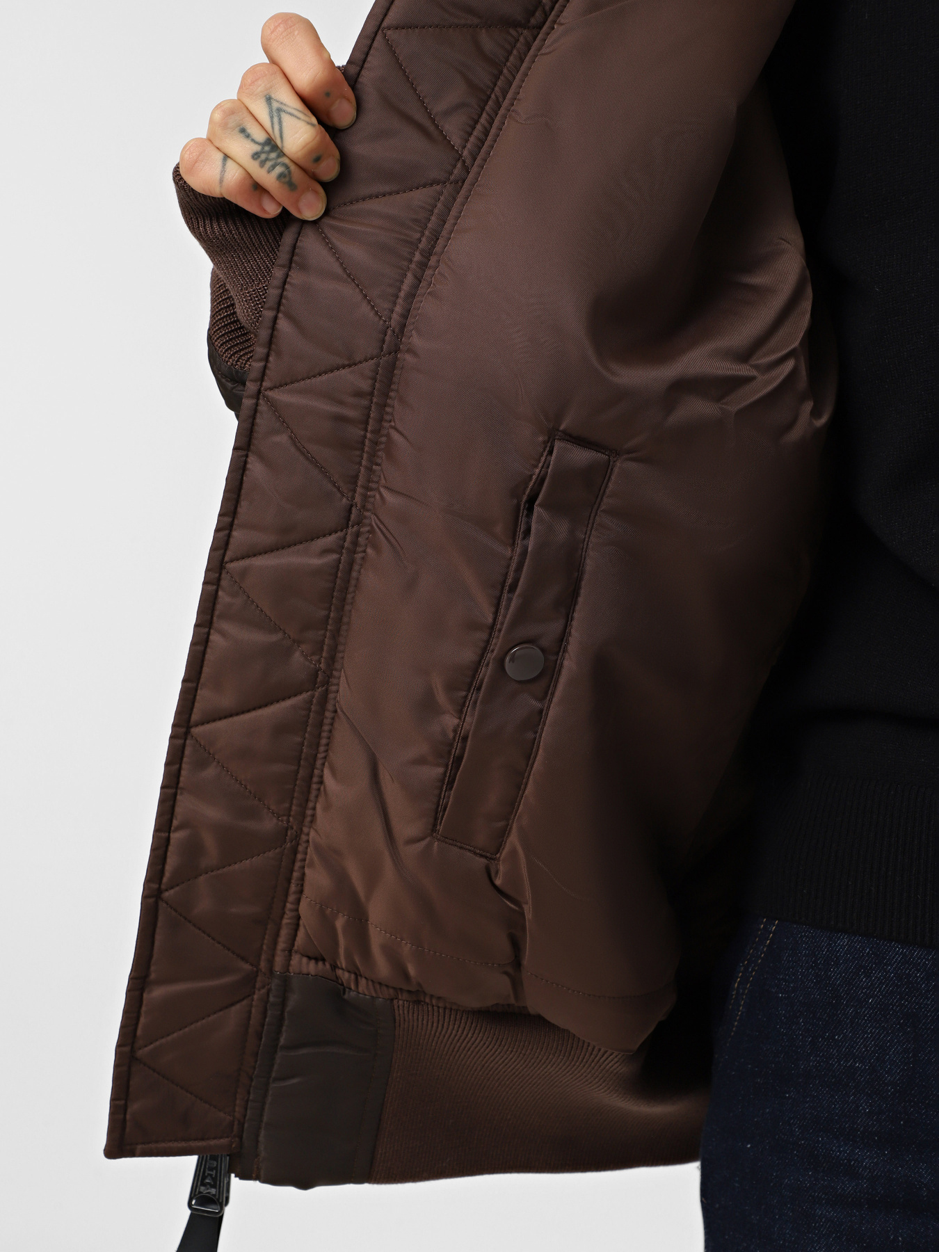 Бомбер Alpha Industries Ma-1 Модель MJM21000C1_218 Фото