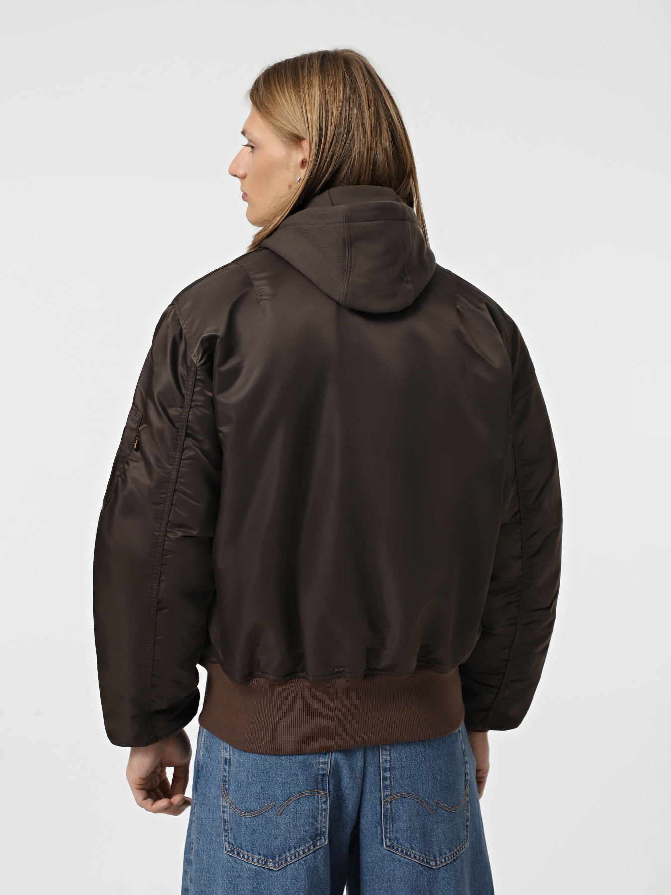 Бомбер Alpha Industries Ma-1 модель MJM21000C1_218 Фото