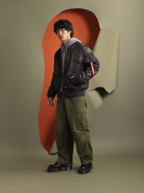 Бомбер Alpha Industries MA-1 Mod модель MJM53504C1_080 Фото