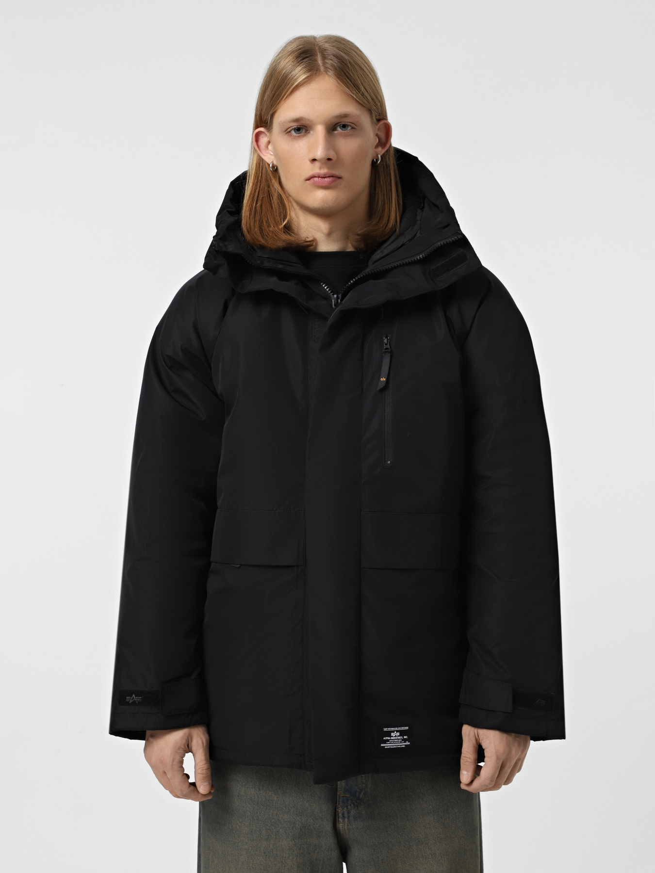 Зимова куртка Alpha Industries Raglan модель MJR53500C1_001 Зимова куртка Alpha Industries Raglan модель MJR53500C1_001 Фото