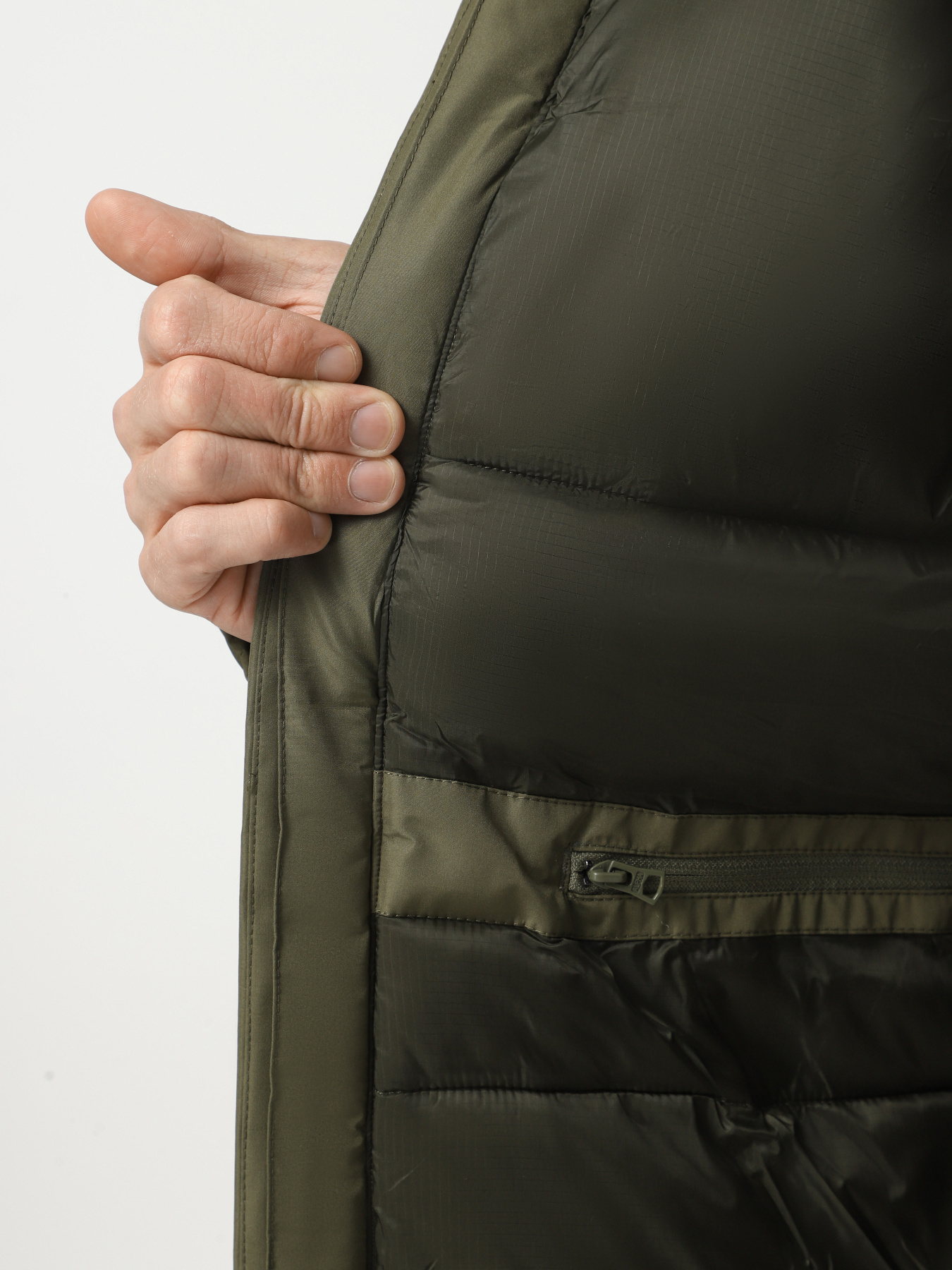 Зимова куртка Alpha Industries Raglan модель MJR53500C1_359 Зимова куртка Alpha Industries Raglan модель MJR53500C1_359 Фото