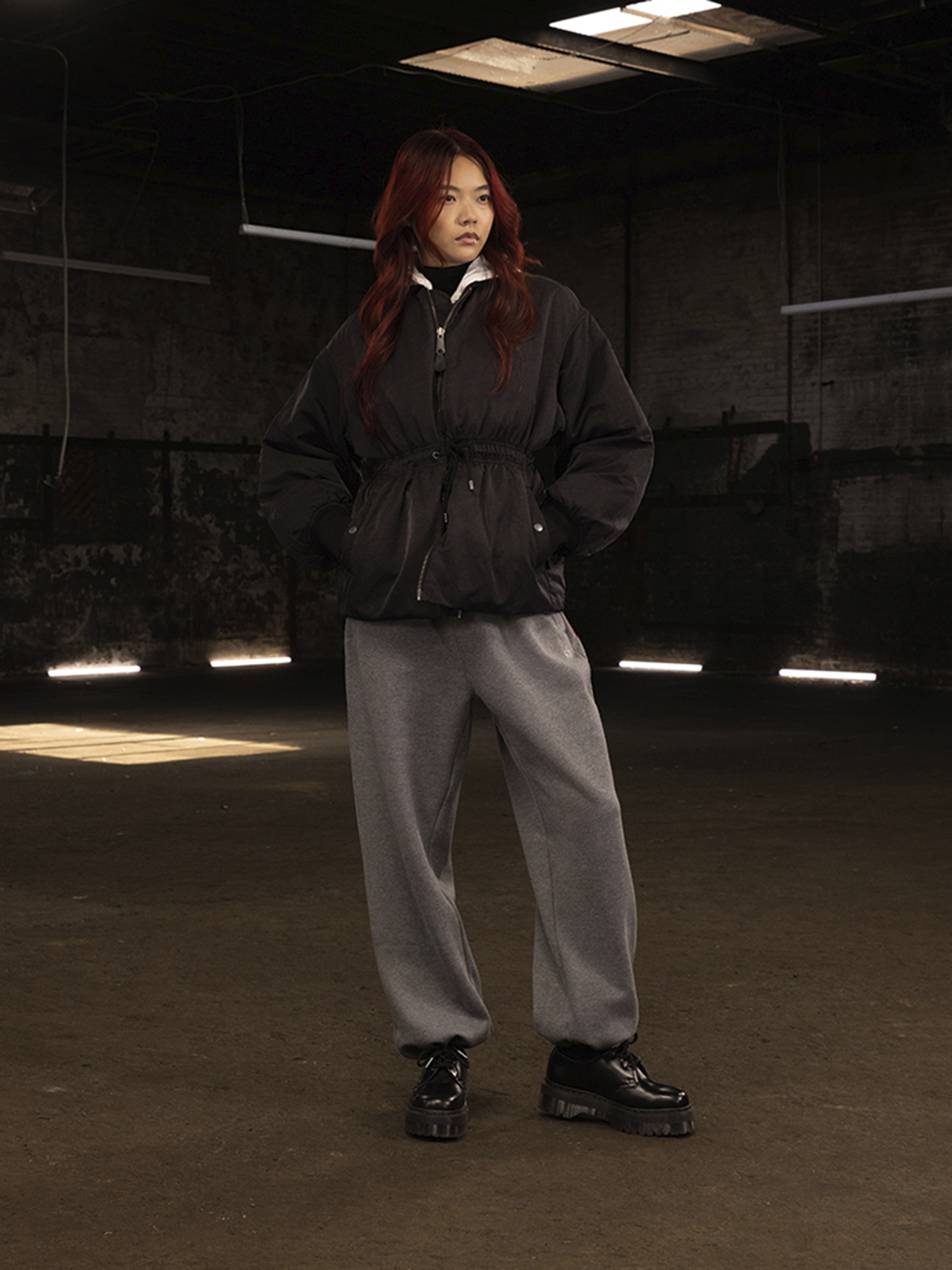 Бомбер Alpha Industries Short Cinched Waist модель WJS54502C1_001 Фото