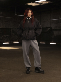 Бомбер Alpha Industries Short Cinched Waist модель WJS54502C1_001 Бомбер Alpha Industries Short Cinched Waist модель WJS54502C1_001 Фото