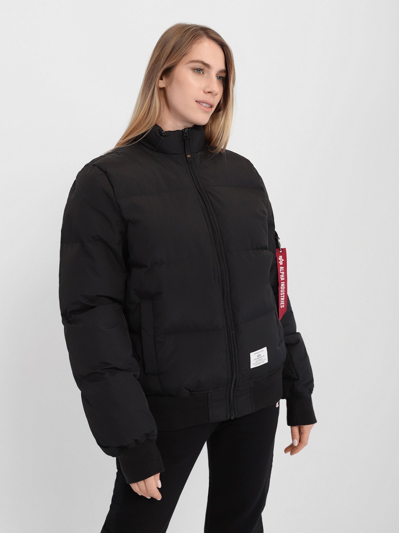 Бомбер Alpha Industries MA-1 Quilted модель UJM51500C1_001 Фото
