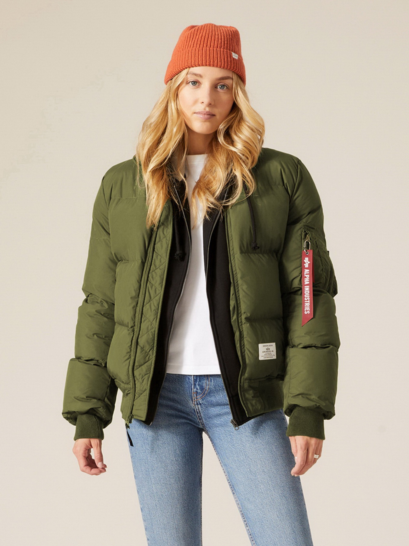 Бомбер Alpha Industries MA-1 Quilted модель UJM51500C1_301 Фото