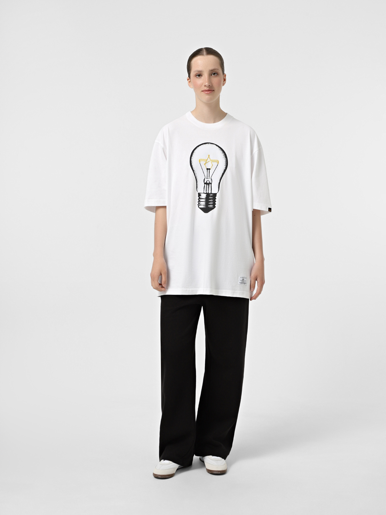 Футболка Alpha Industries Light Bulb модель UTA55011PK_100 Фото
