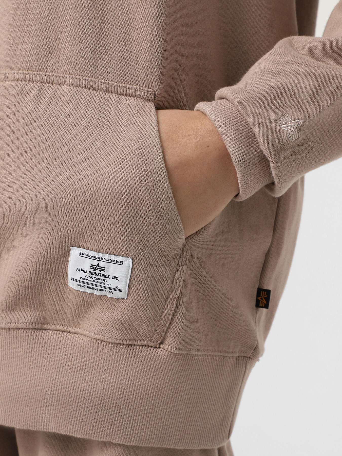 Худі Alpha Industries Essential French Terry Hoodie Gen II модель USE55000C1_249 Худі Alpha Industries Essential French Terry Hoodie Gen II модель USE55000C1_249 Фото