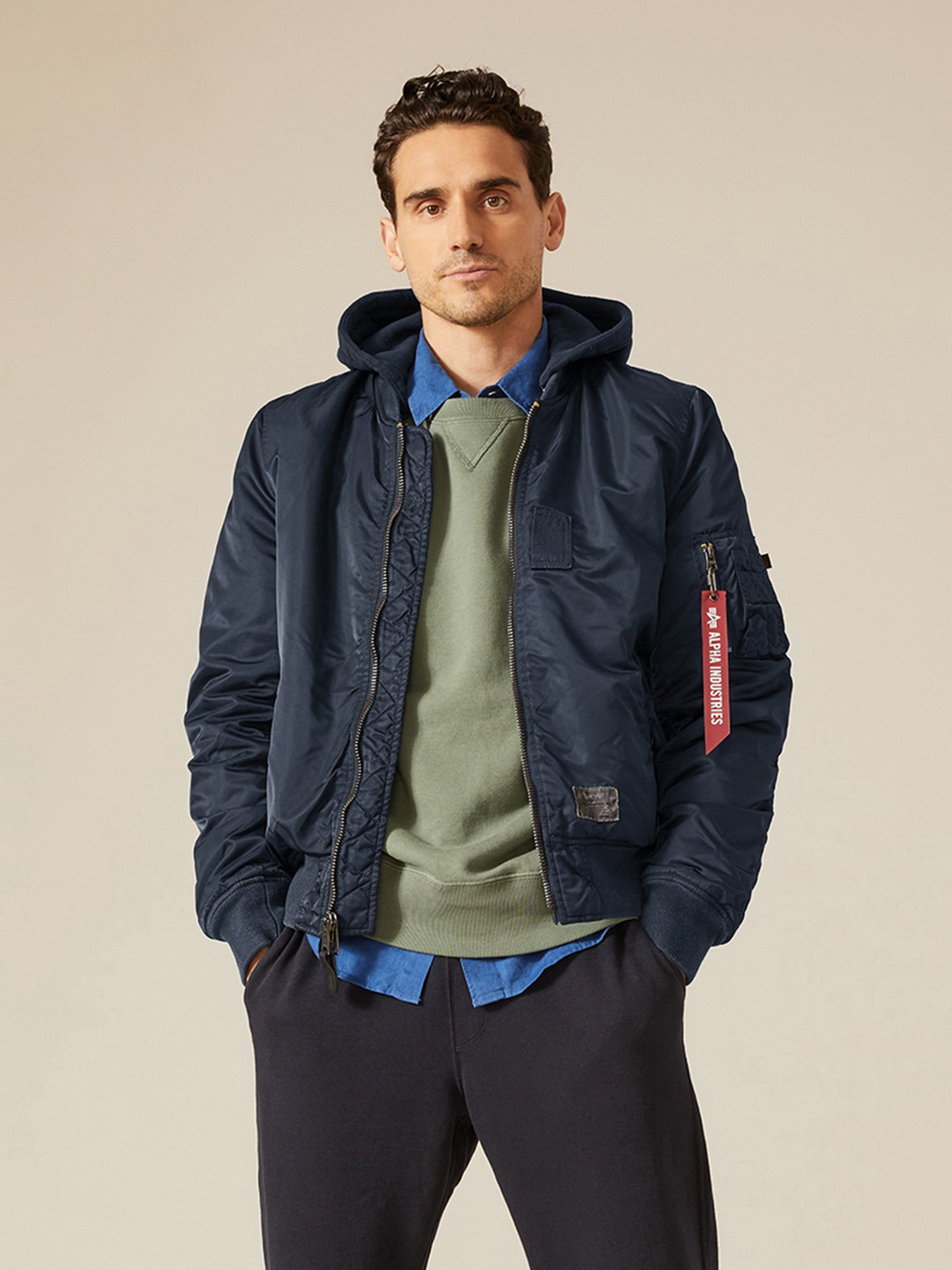 Бомбер Alpha Industries MA-1 HOODED BATTLEWASH модель UJM51502C1_410 Фото
