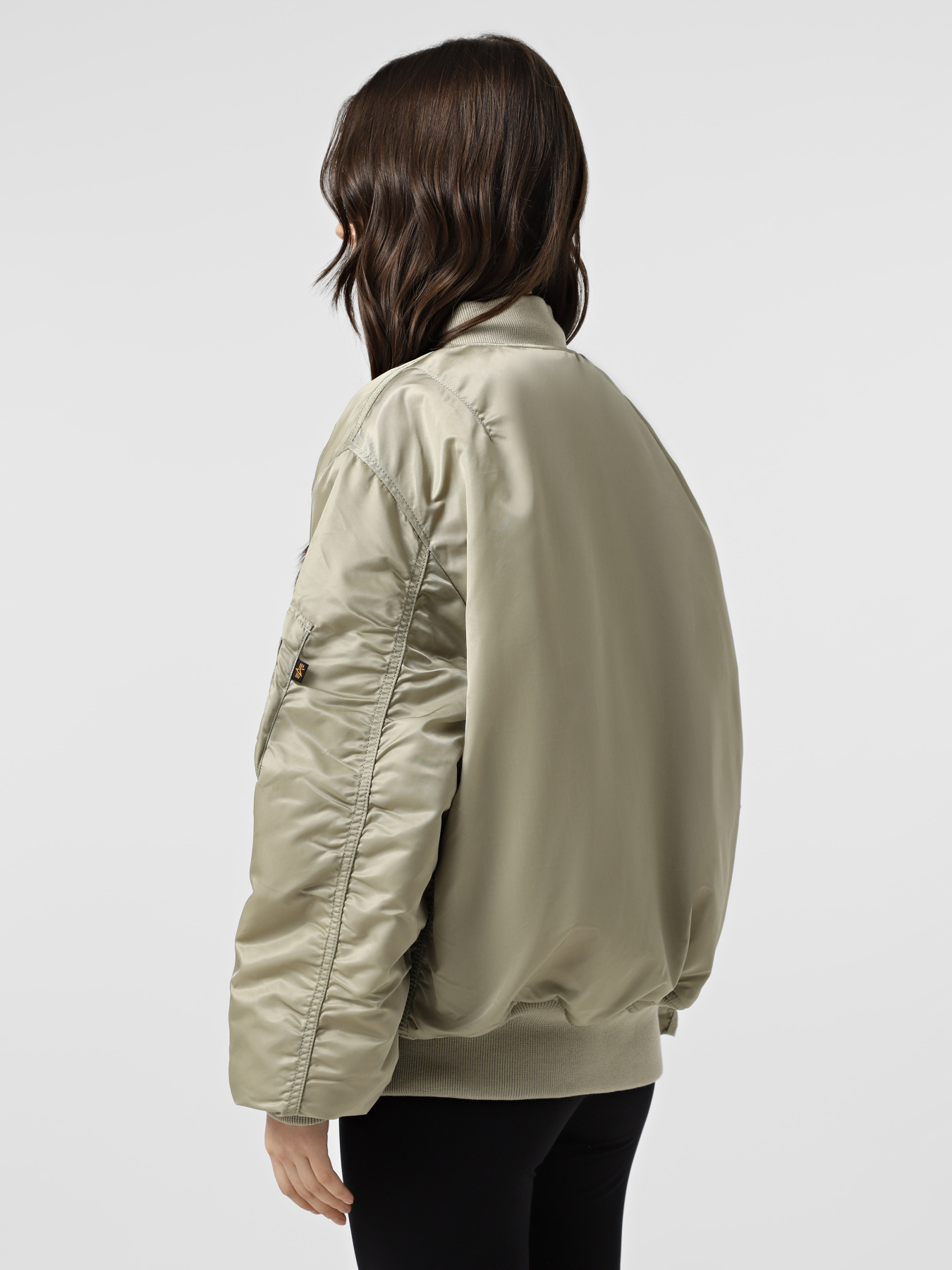 Бомбер Alpha Industries модель MJM21000C1_369 Фото