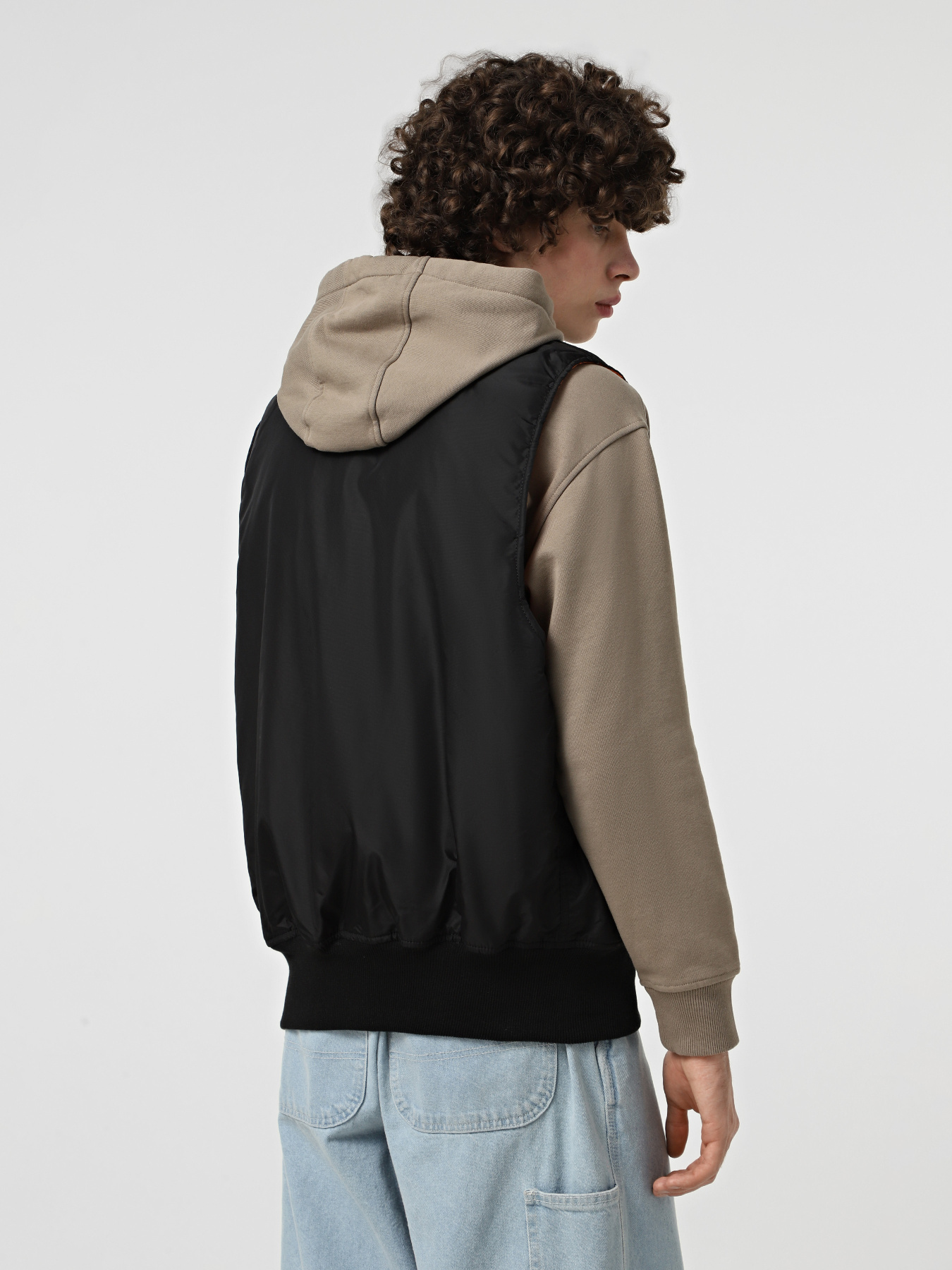 Жилет з утеплювачем Alpha Industries модель MJM55508C1_001 Фото