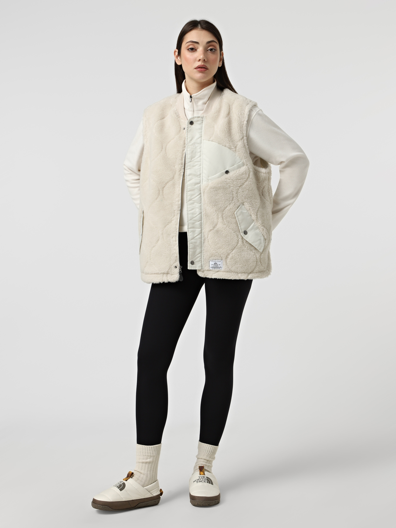 Утеплений жилет Alpha Industries модель MJS55501C1_099 Фото