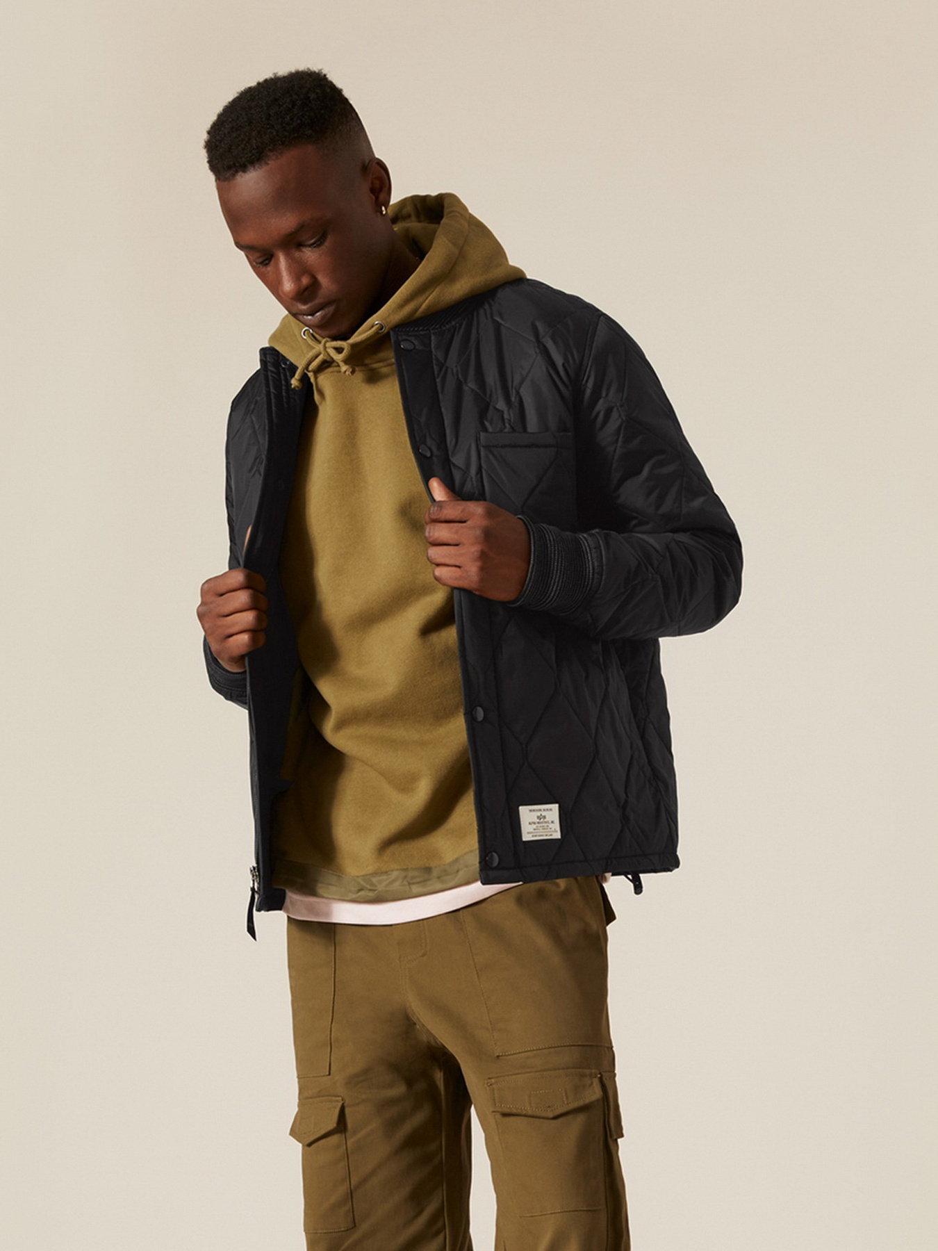 Демісезонна куртка Alpha Industries QUILTED UTILITY модель UJQ51501C1_001 Фото