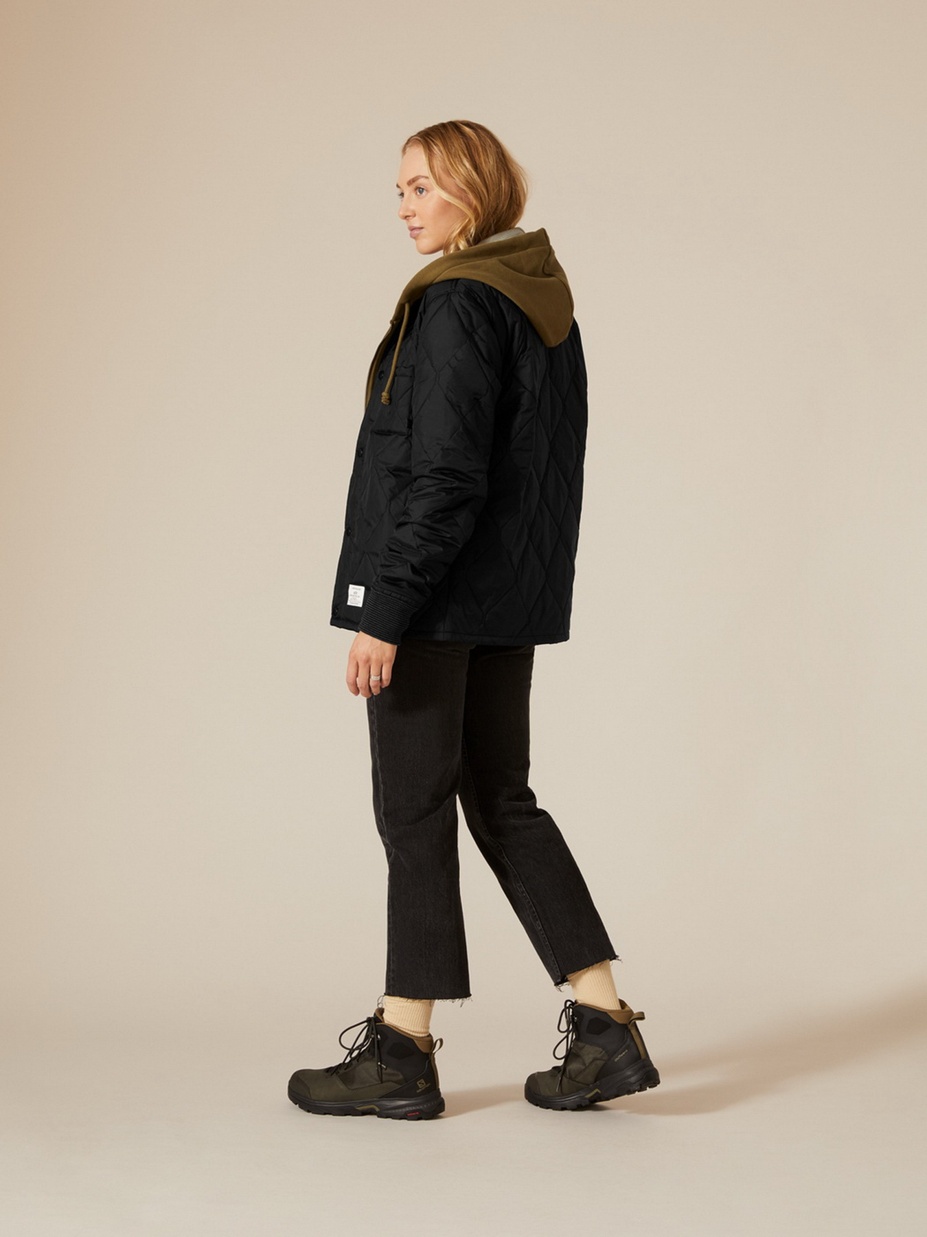 Демісезонна куртка Alpha Industries QUILTED UTILITY модель UJQ51501C1_001 Фото