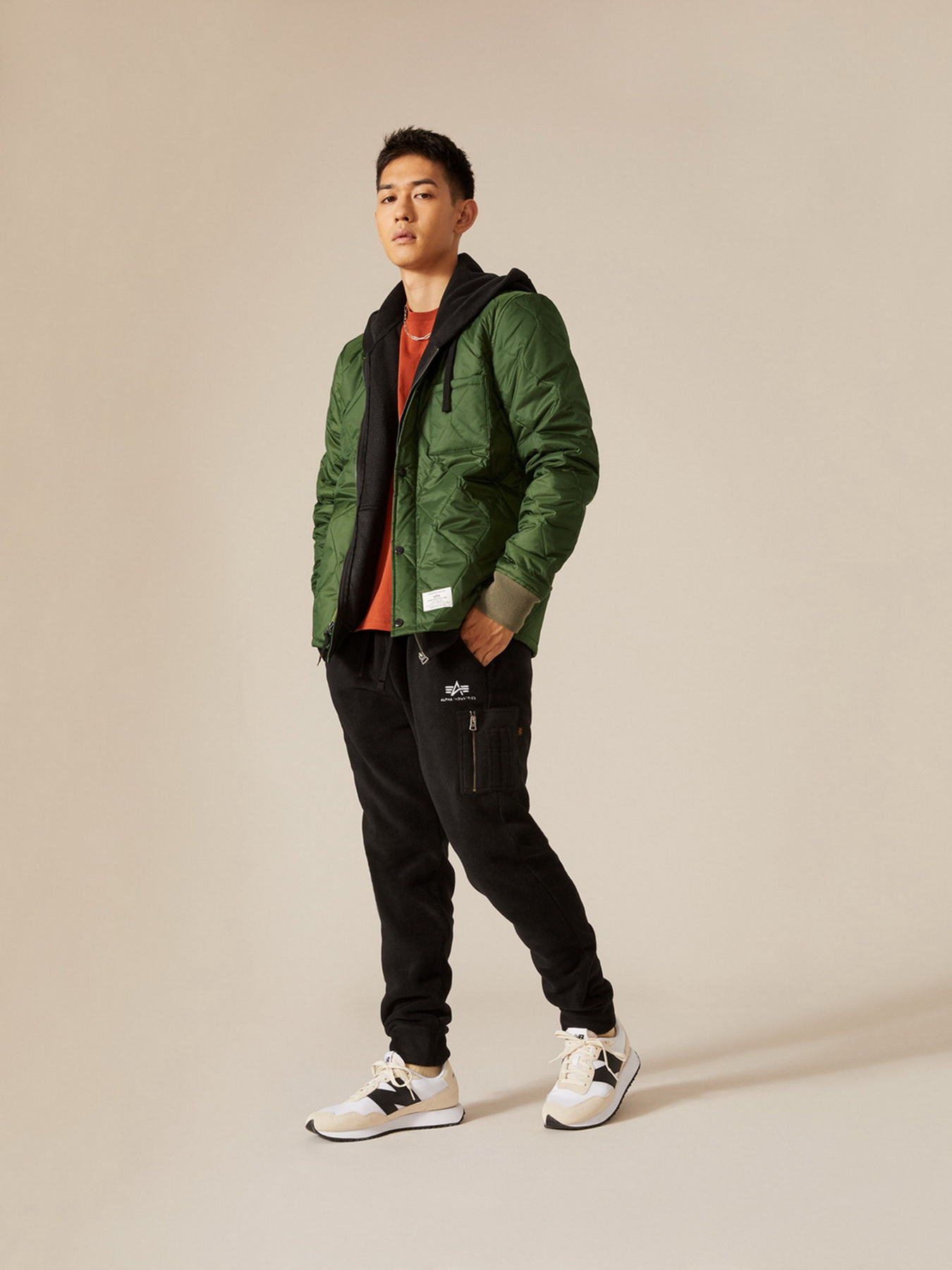 Демісезонна куртка Alpha Industries QUILTED UTILITY модель UJQ51501C1_301 Фото