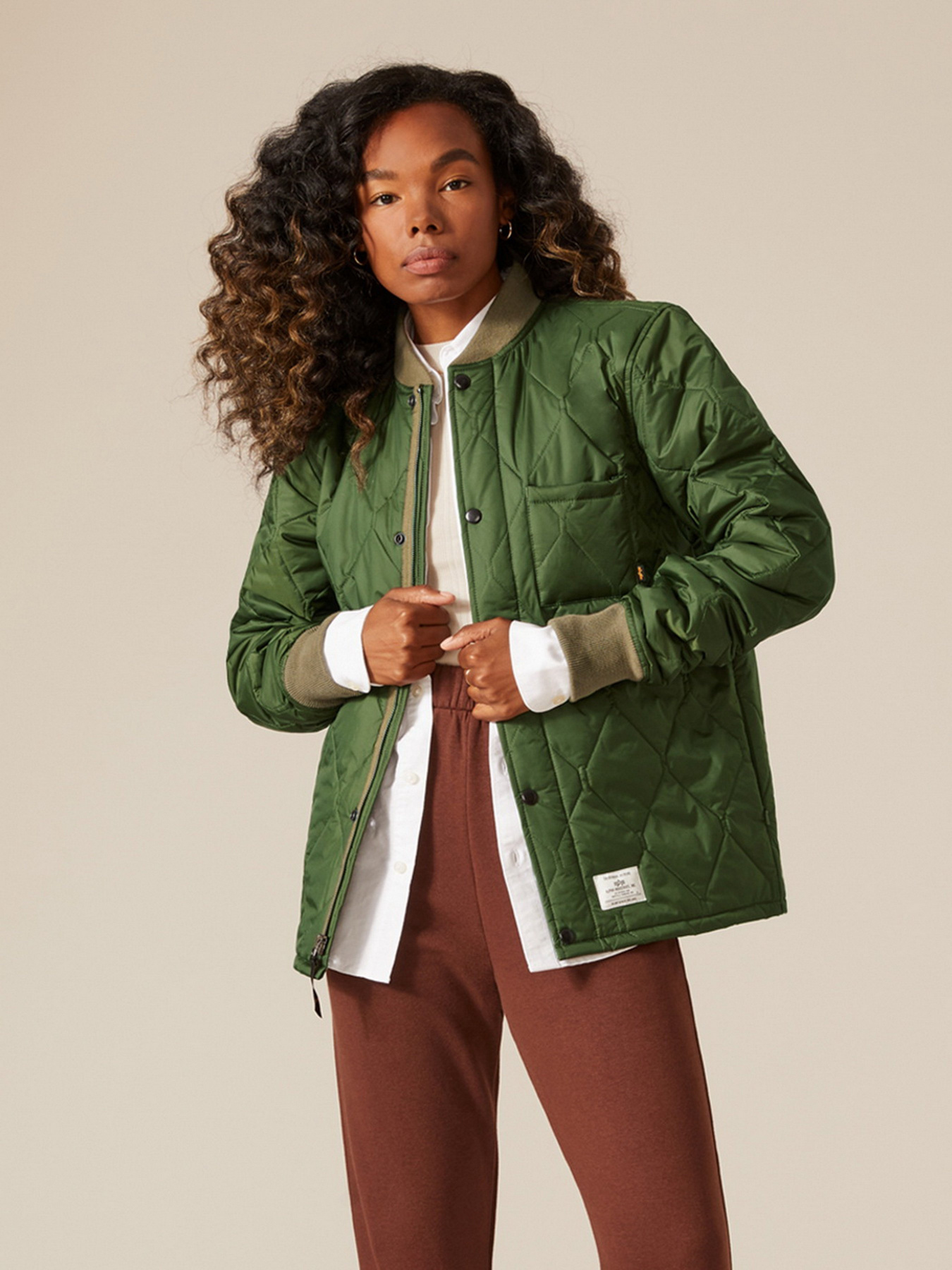 Демісезонна куртка Alpha Industries QUILTED UTILITY модель UJQ51501C1_301 Фото