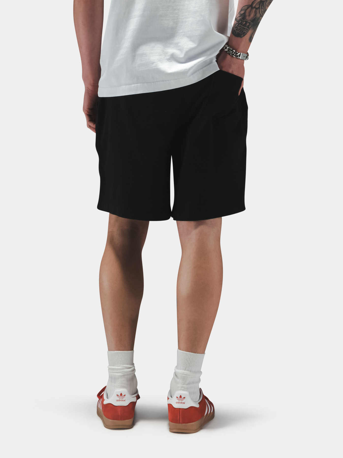 Шорты Alpha Industries PATCHED JERSEY SHORT модель MBP56000C1_001 Фото