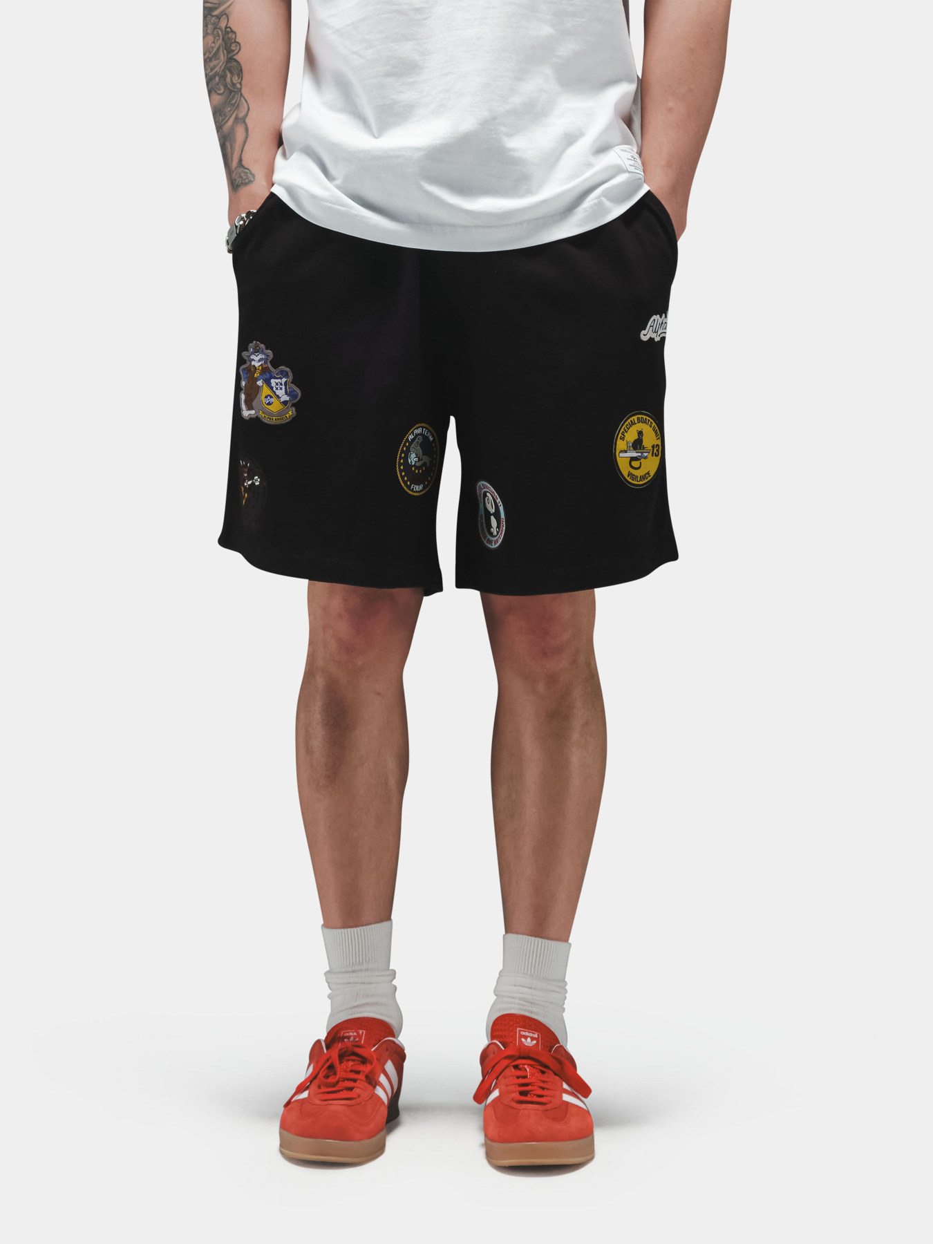 Шорты Alpha Industries PATCHED JERSEY SHORT модель MBP56000C1_001 Фото