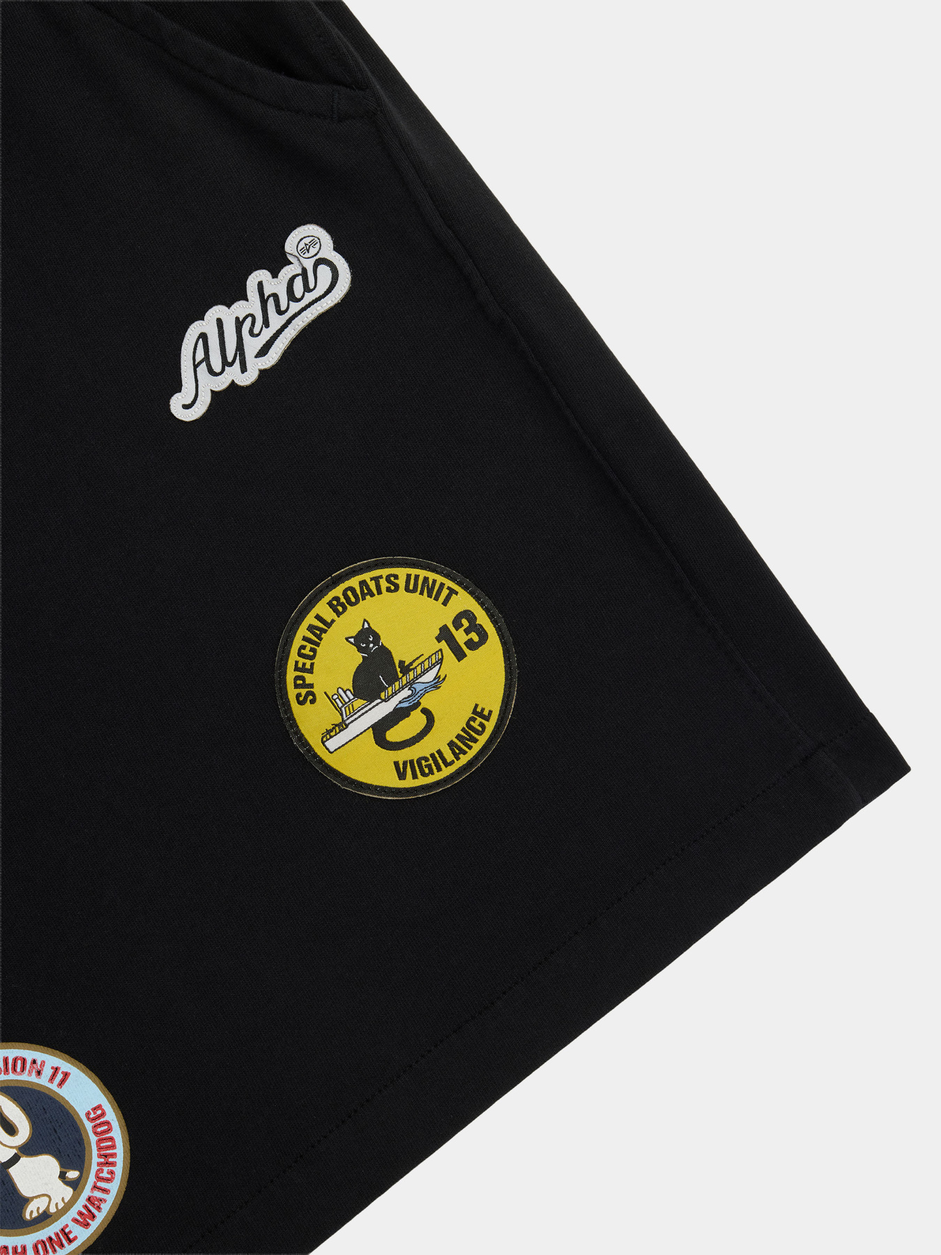 Шорты Alpha Industries PATCHED JERSEY SHORT модель MBP56000C1_001 Фото