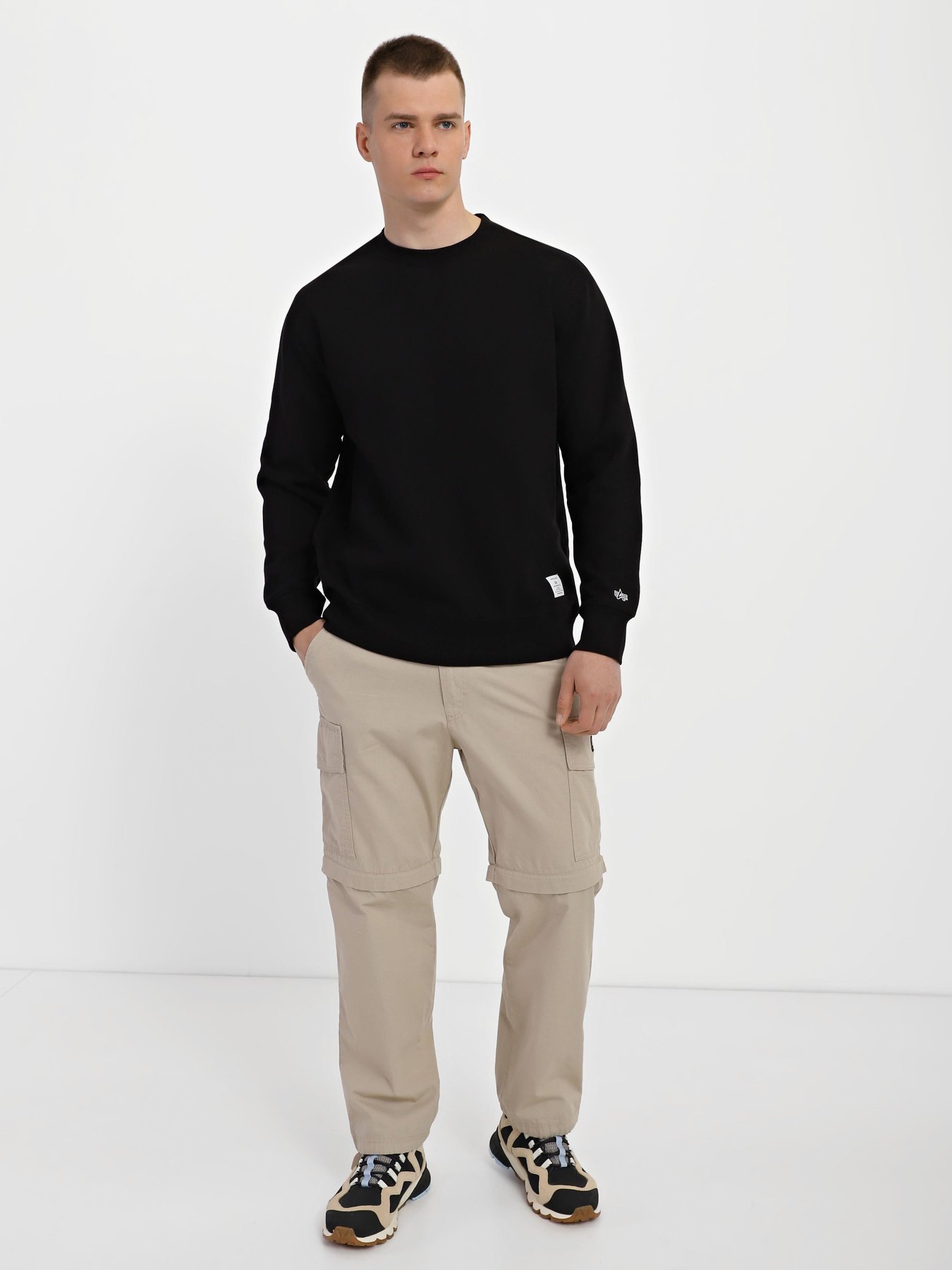 Свитшот Alpha Industries Essential модель USE51500C1_001 Фото