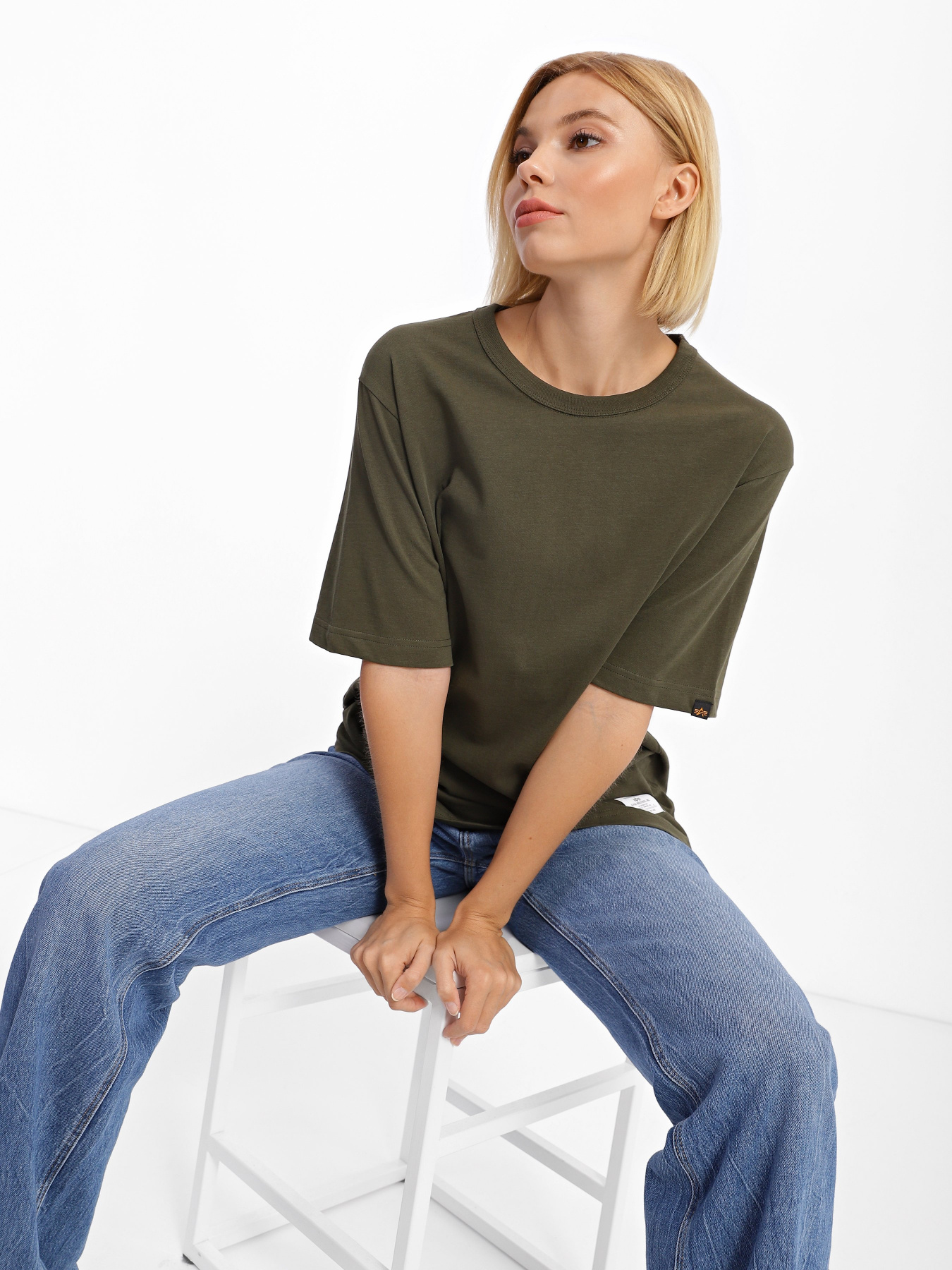 Футболка Alpha Industries ESSENTIAL модель UTE51500C1_303 Фото