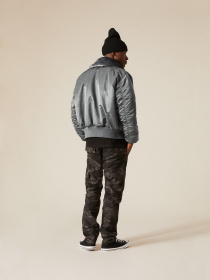 Бомбер Alpha Industries B-15 Flight модель MJB23010C1_022 Фото