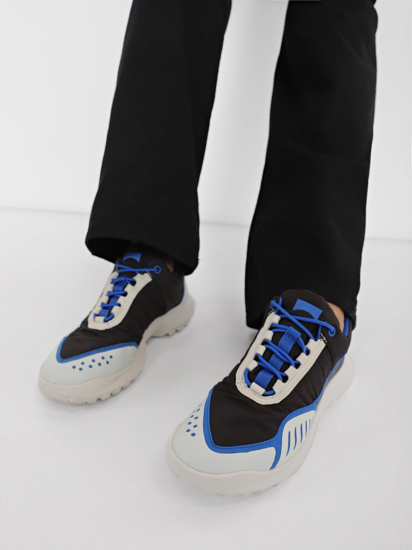 Кросівки Camper CRCLR модель K100658-011 Фото