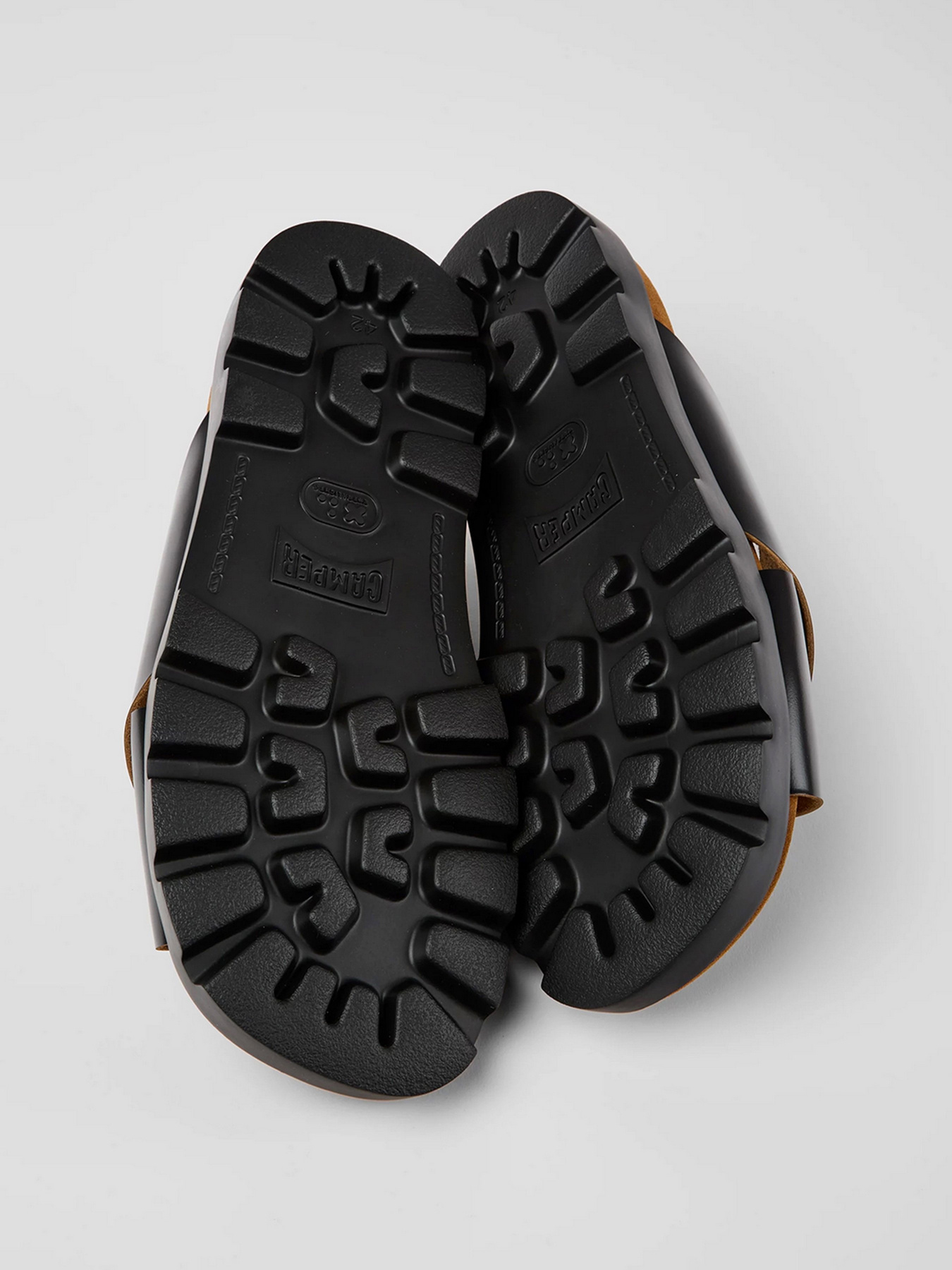 Шльопанці Camper  Brutus модель K100775-001 Фото