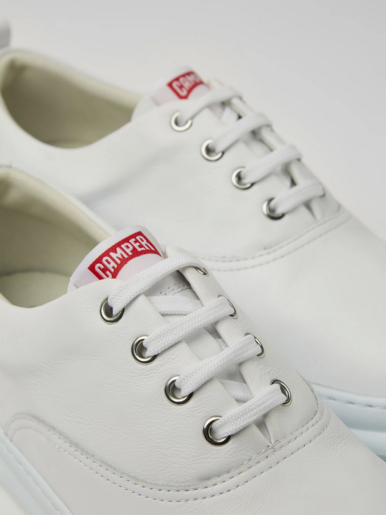 Полуботинки Camper модель K100803-001 Фото