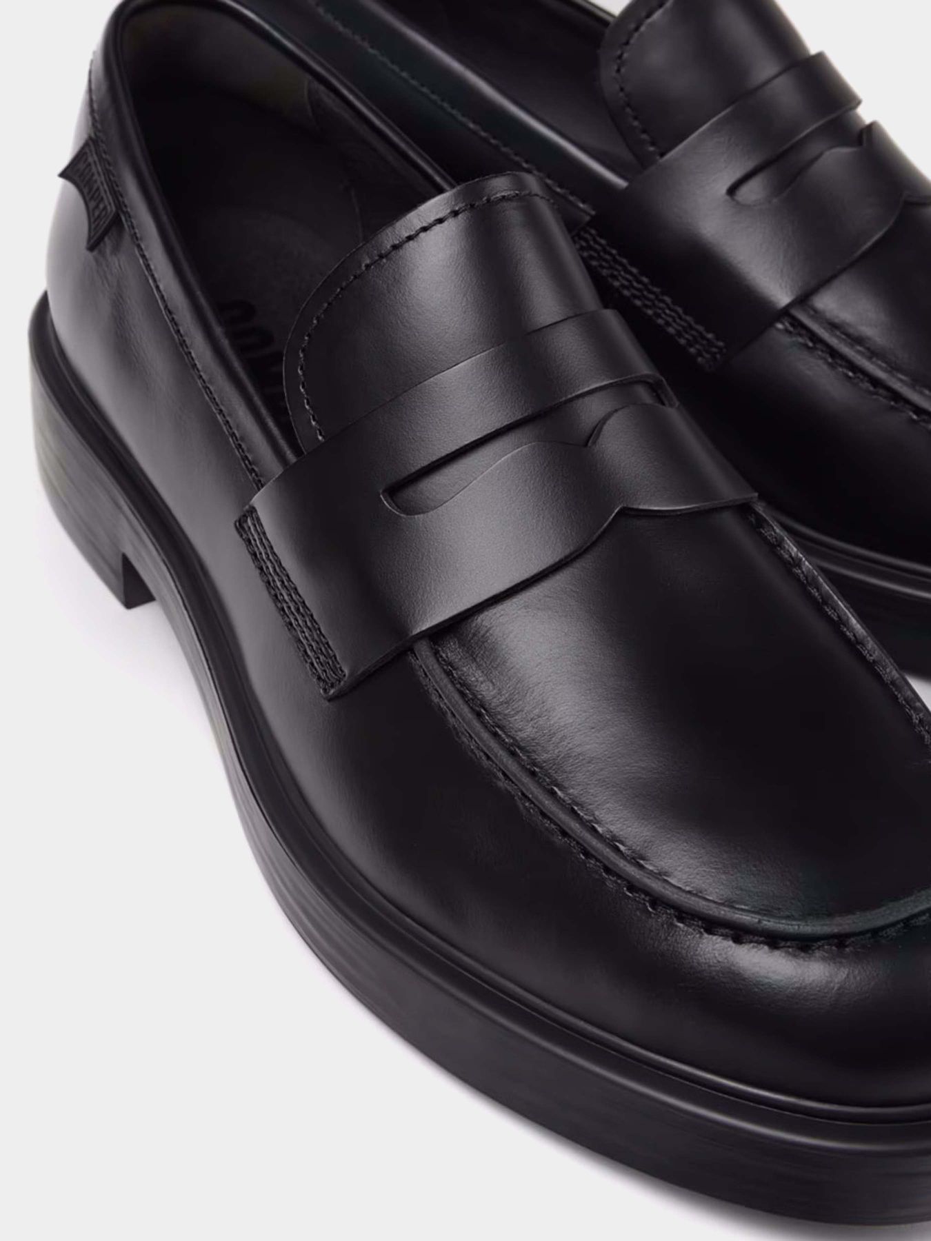 Лоферы Camper Dean модель K101045-001 Фото