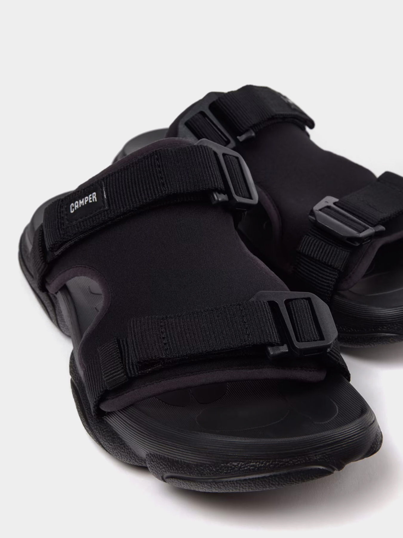 Сандалії Camper KARST модель K101103-001 Фото
