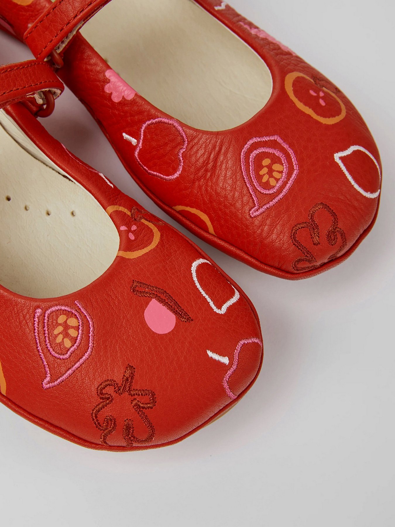 Балетки Camper Twins модель K800486-002 Фото