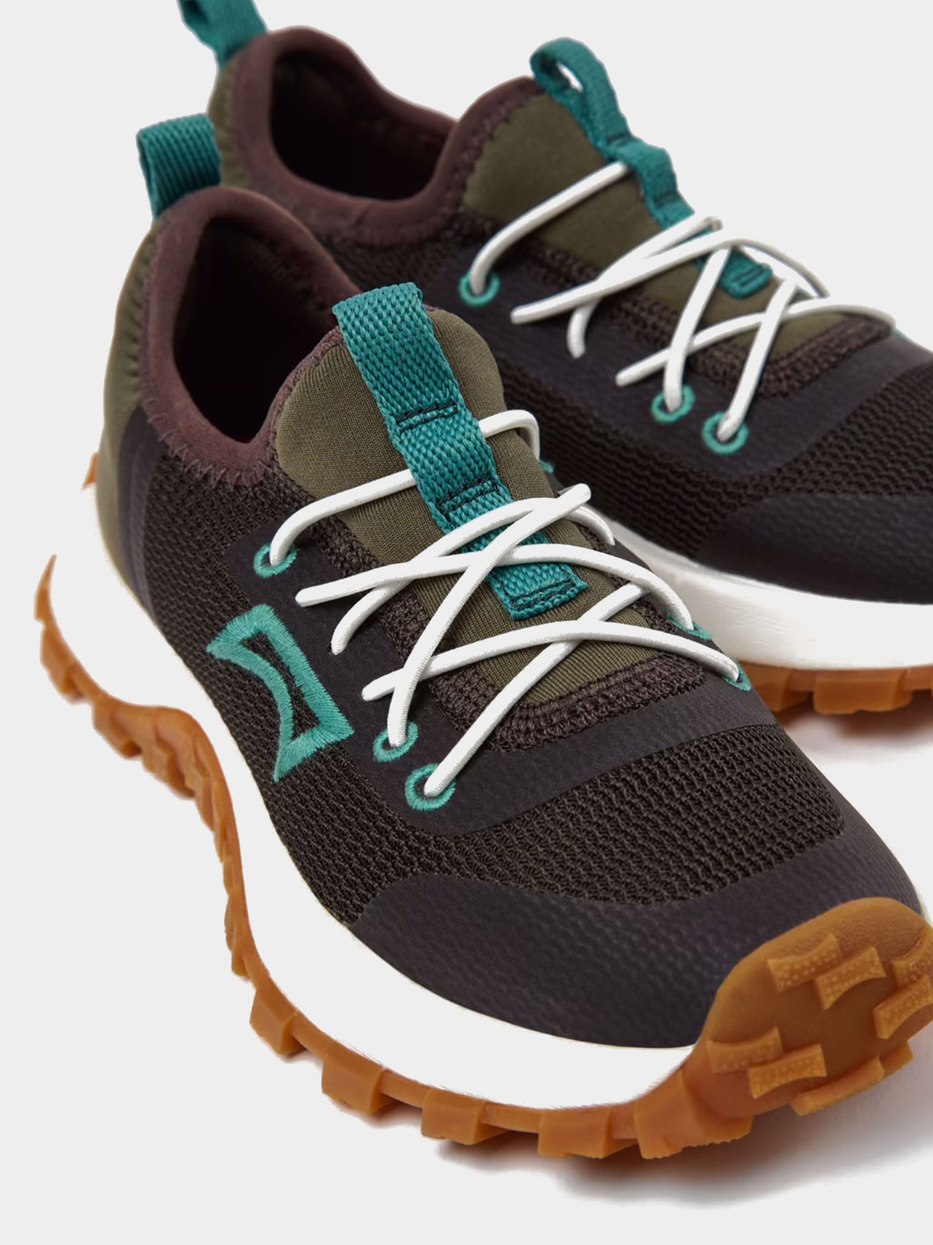 Camper модель K800684-002 Фото