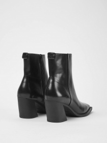 Ботильйони Camper Karole модель K400581-001 Ботильйони Camper Karole модель K400581-001 Фото