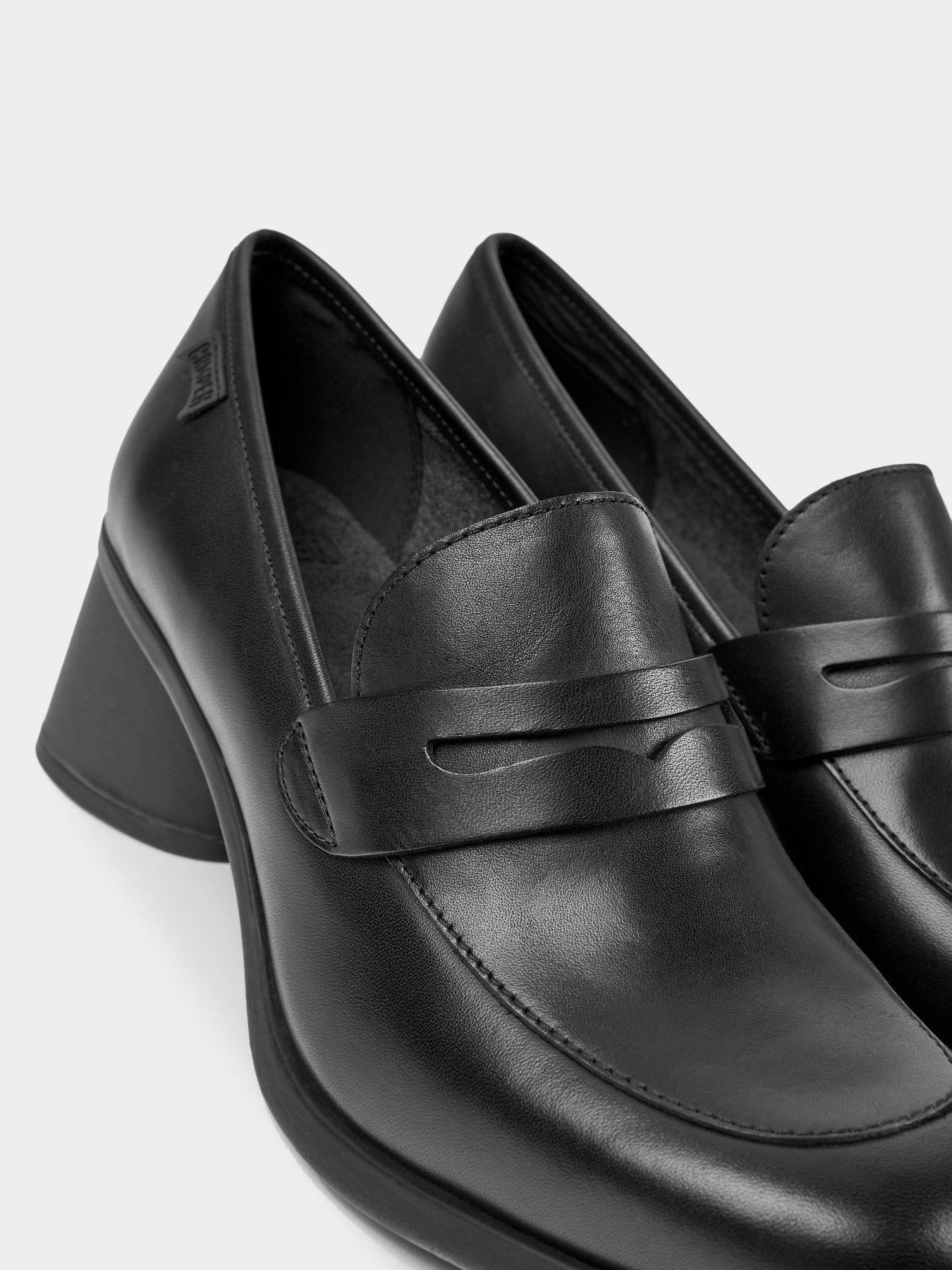 Туфли Camper Kiara модель K201417-001 Фото