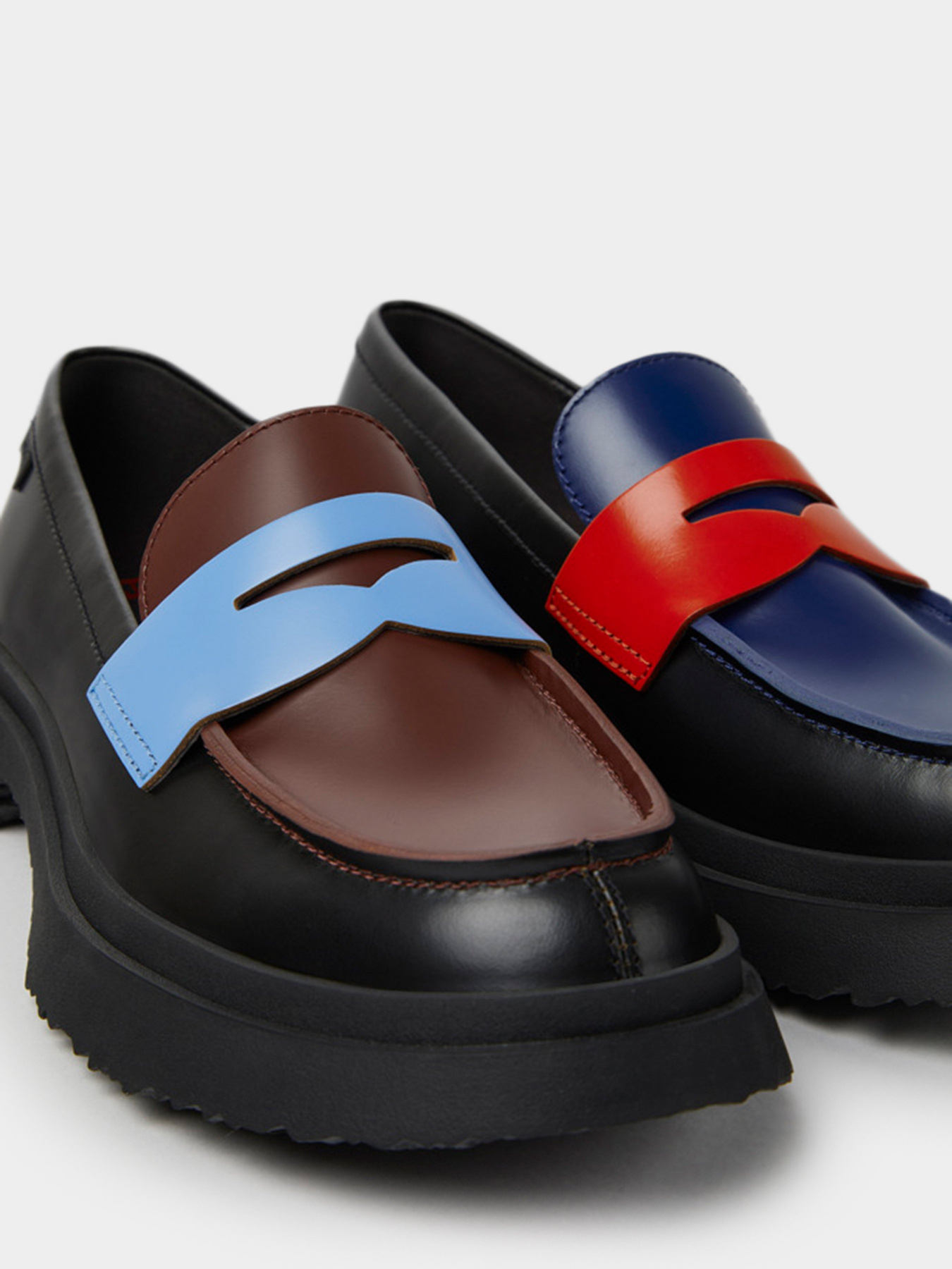 Лоферы Camper Twins модель K201116-012 Фото