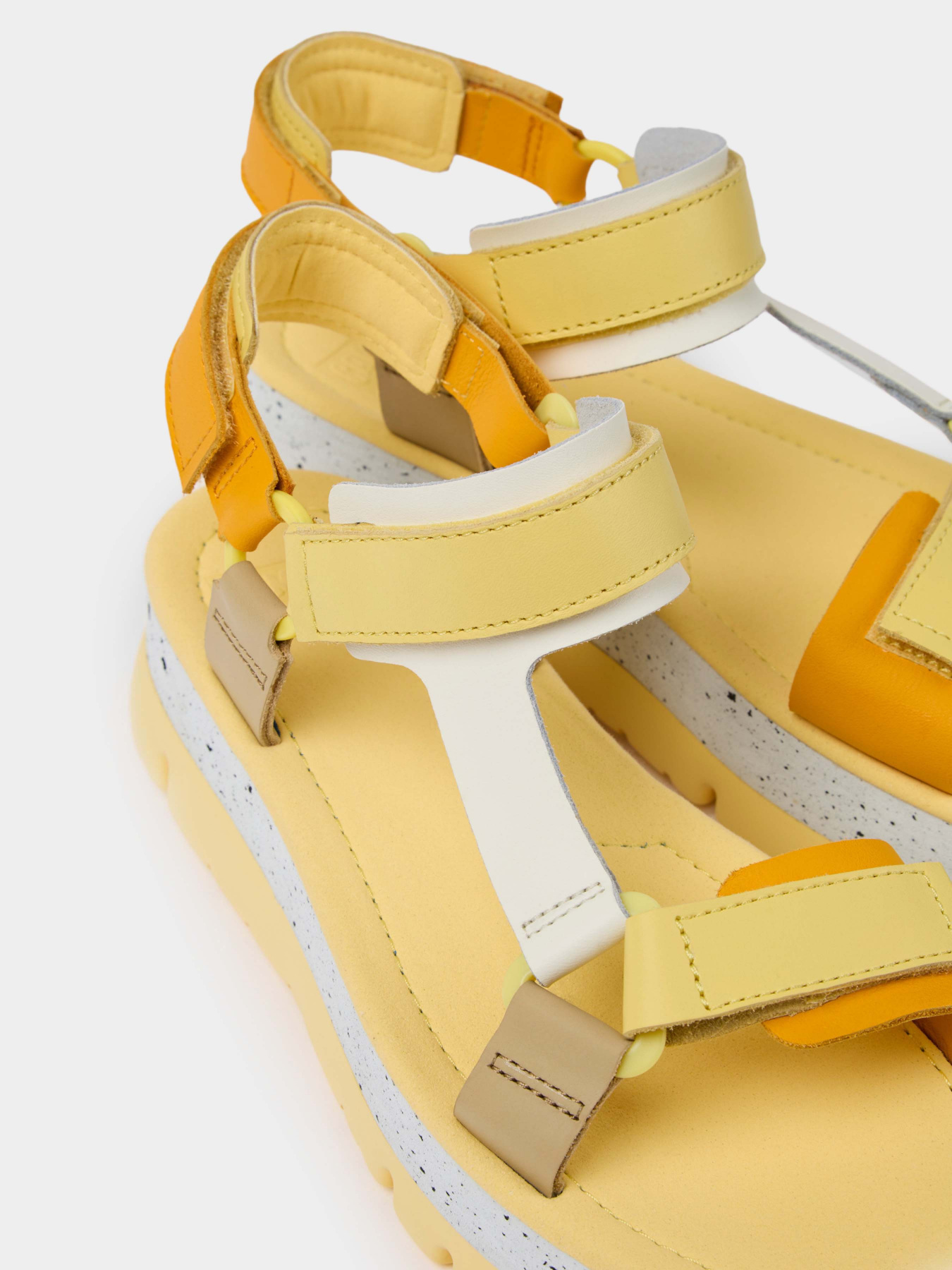 Сандалии Camper Oruga Up модель K201037-027 Фото