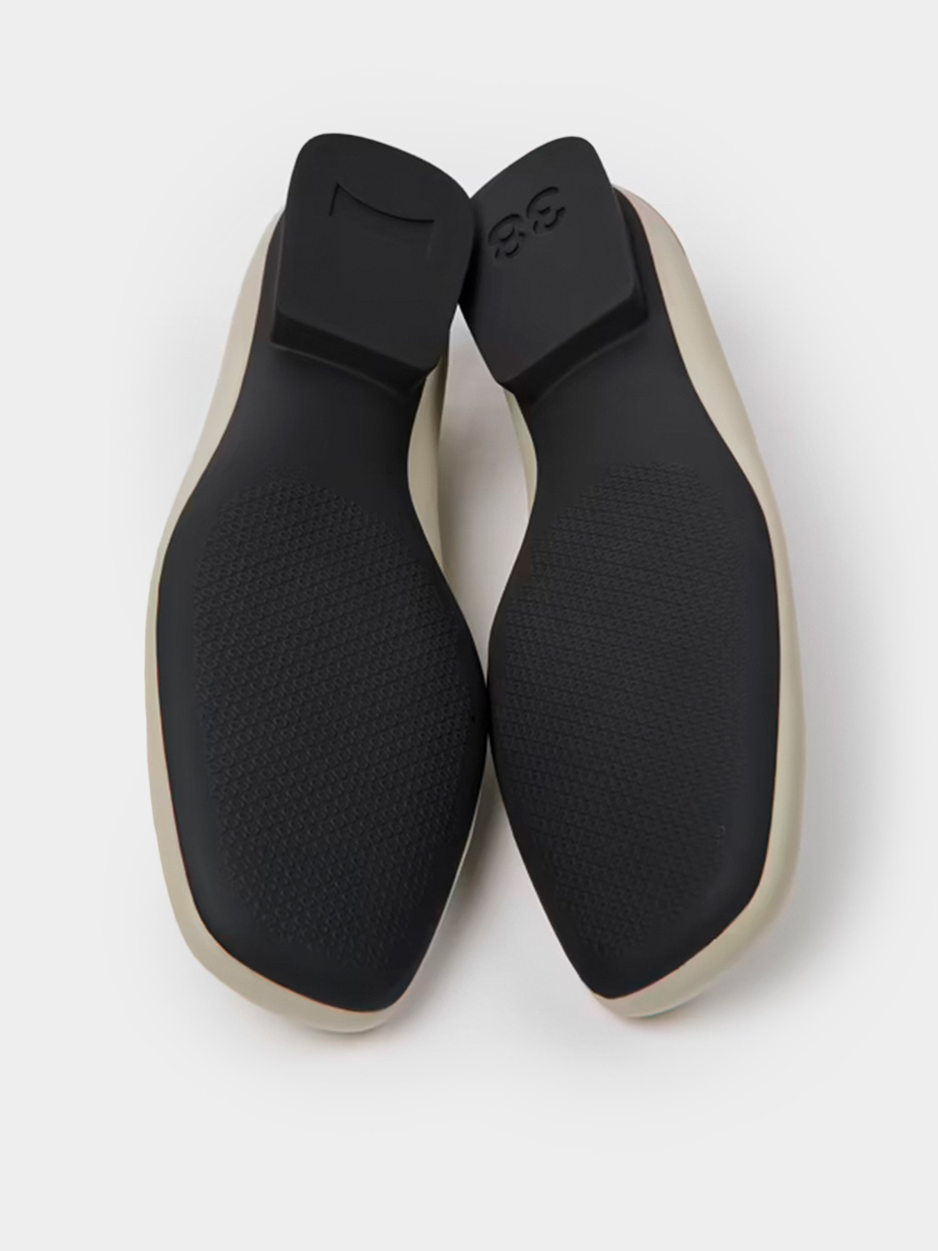 Балетки Camper Casi Myra модель K201253-021 Фото