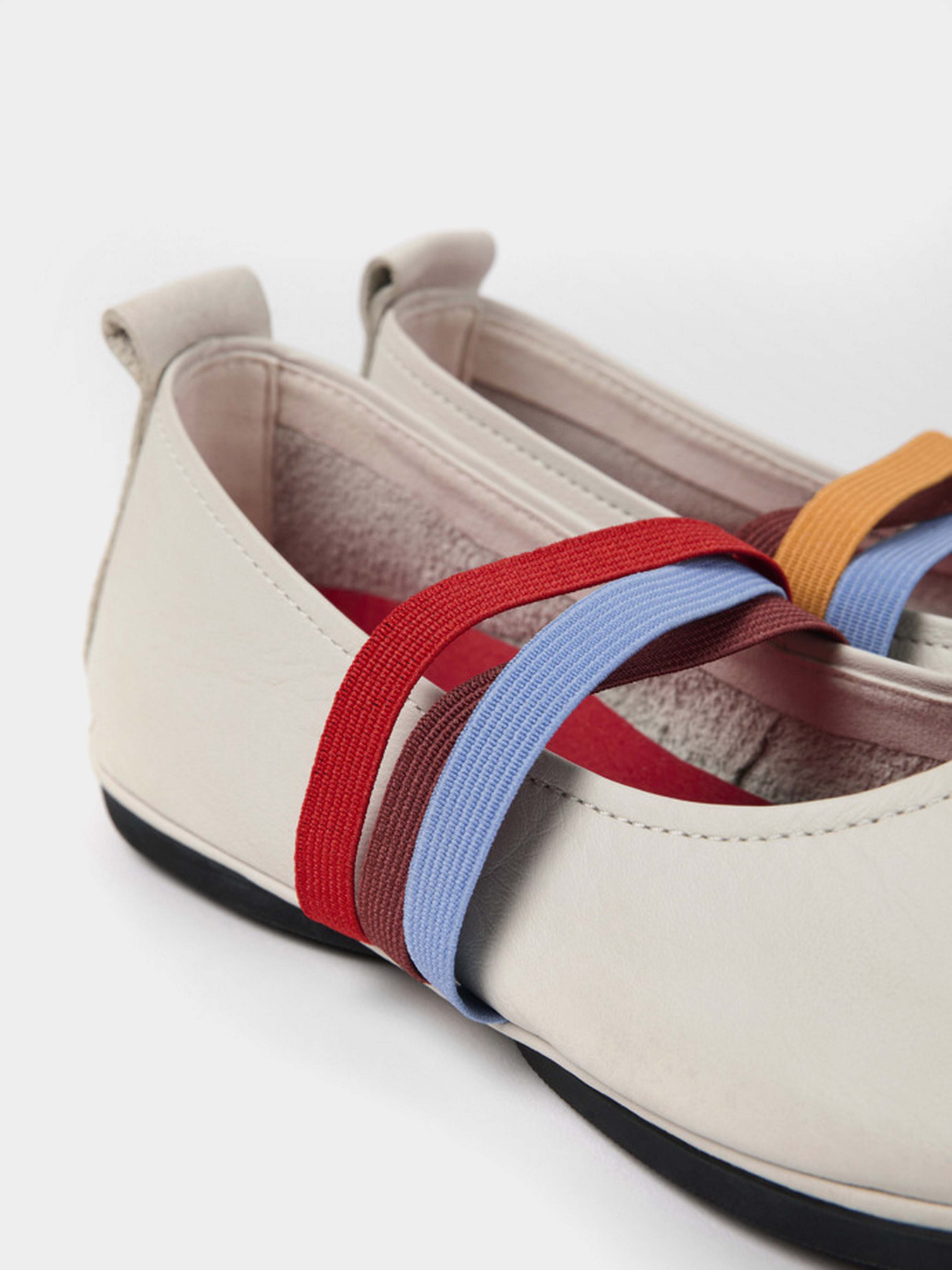 Балетки Camper Twins модель K201665-001 Фото