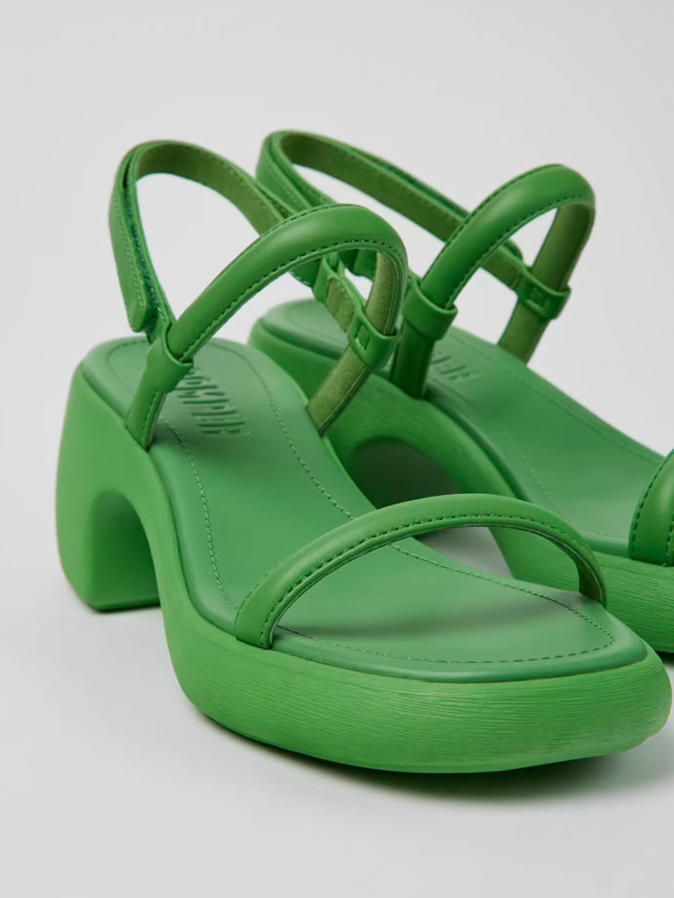 Босоніжки Camper Thelma модель K201596-003 Босоніжки Camper Thelma модель K201596-003 Фото