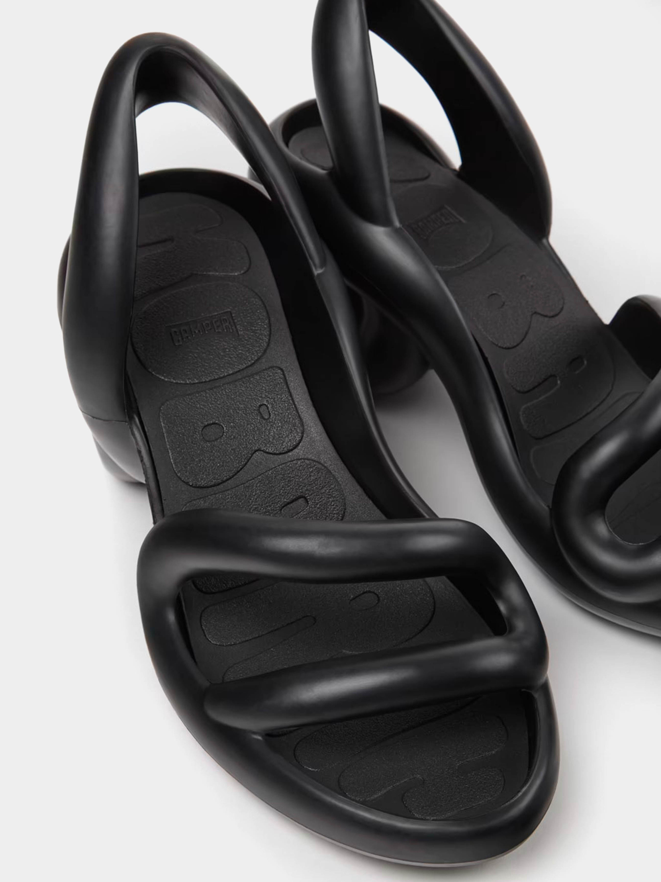 Босоножки Camper Kobarah модель K200155-026 Фото