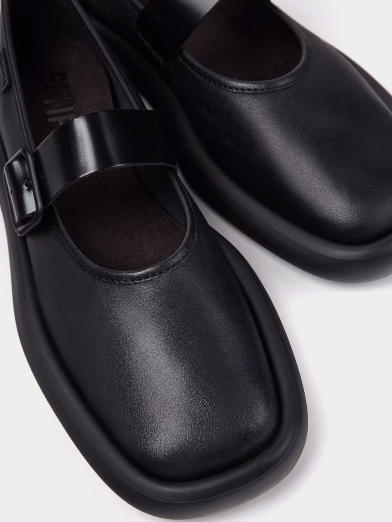 Туфли Camper модель K201679-001 Фото