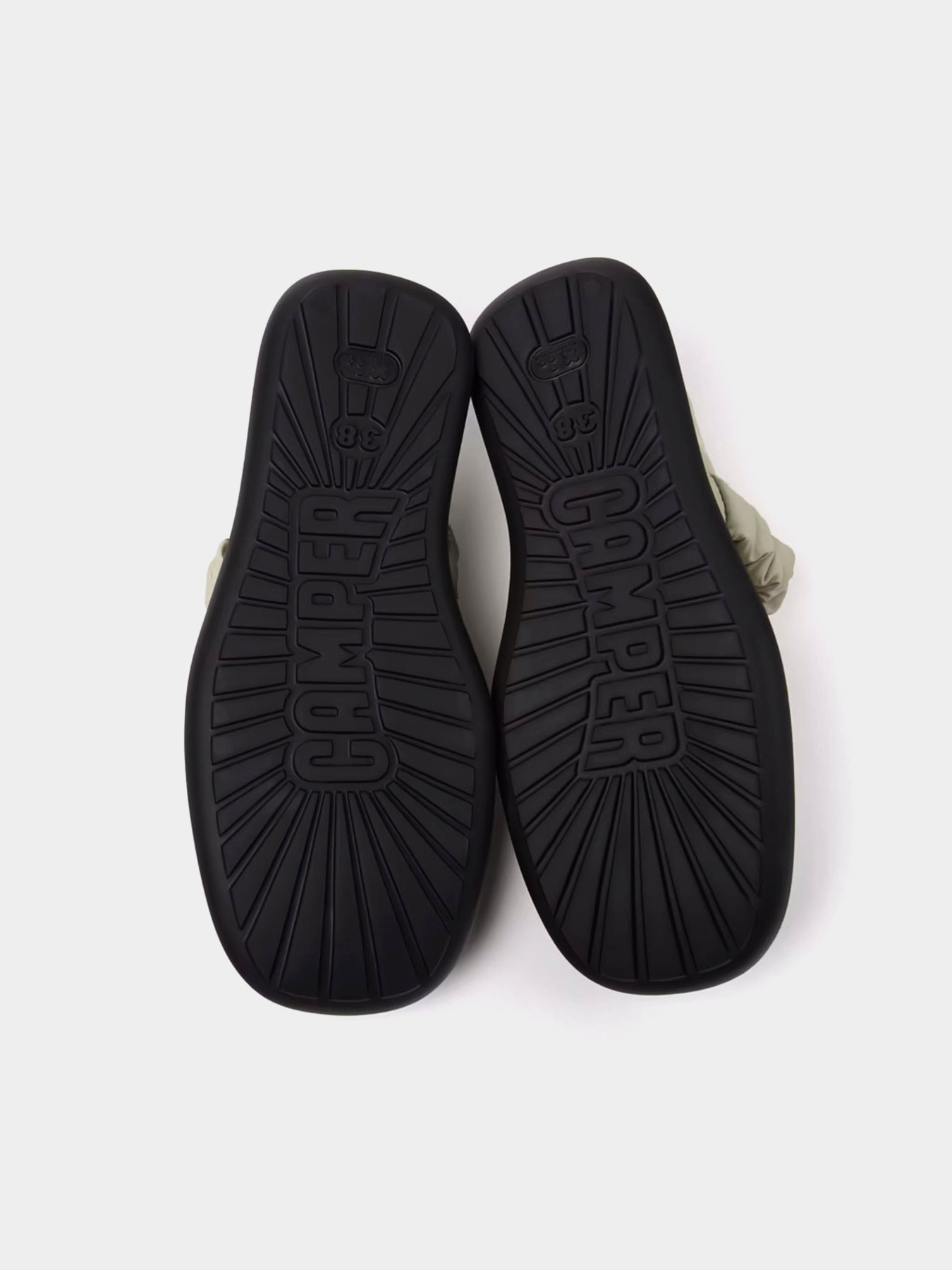 Туфли Camper модель K201680-003 Фото