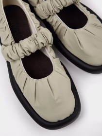 Туфли Camper модель K201680-003 Фото