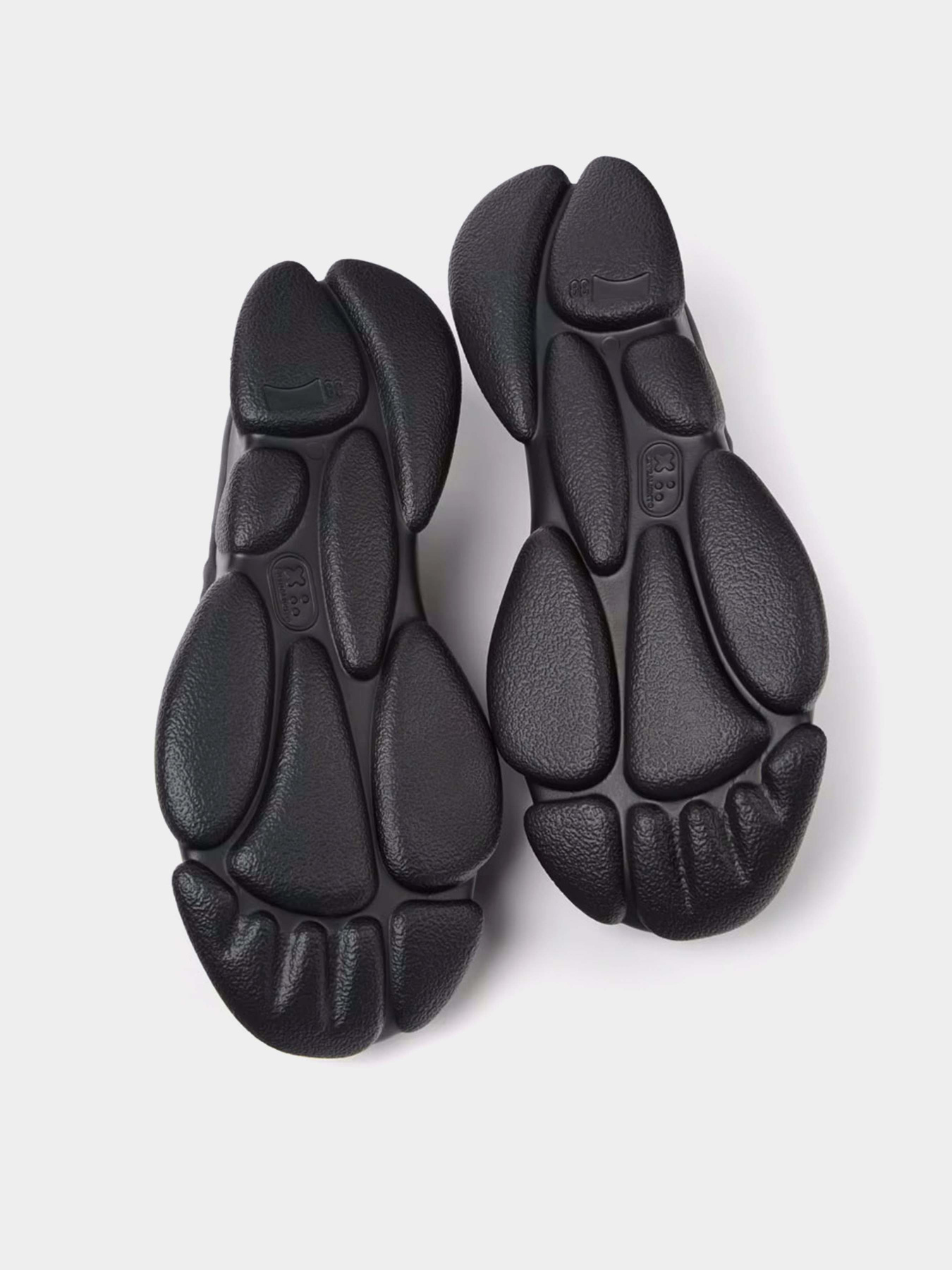 Балетки Camper Karst модель K201588-001 Фото