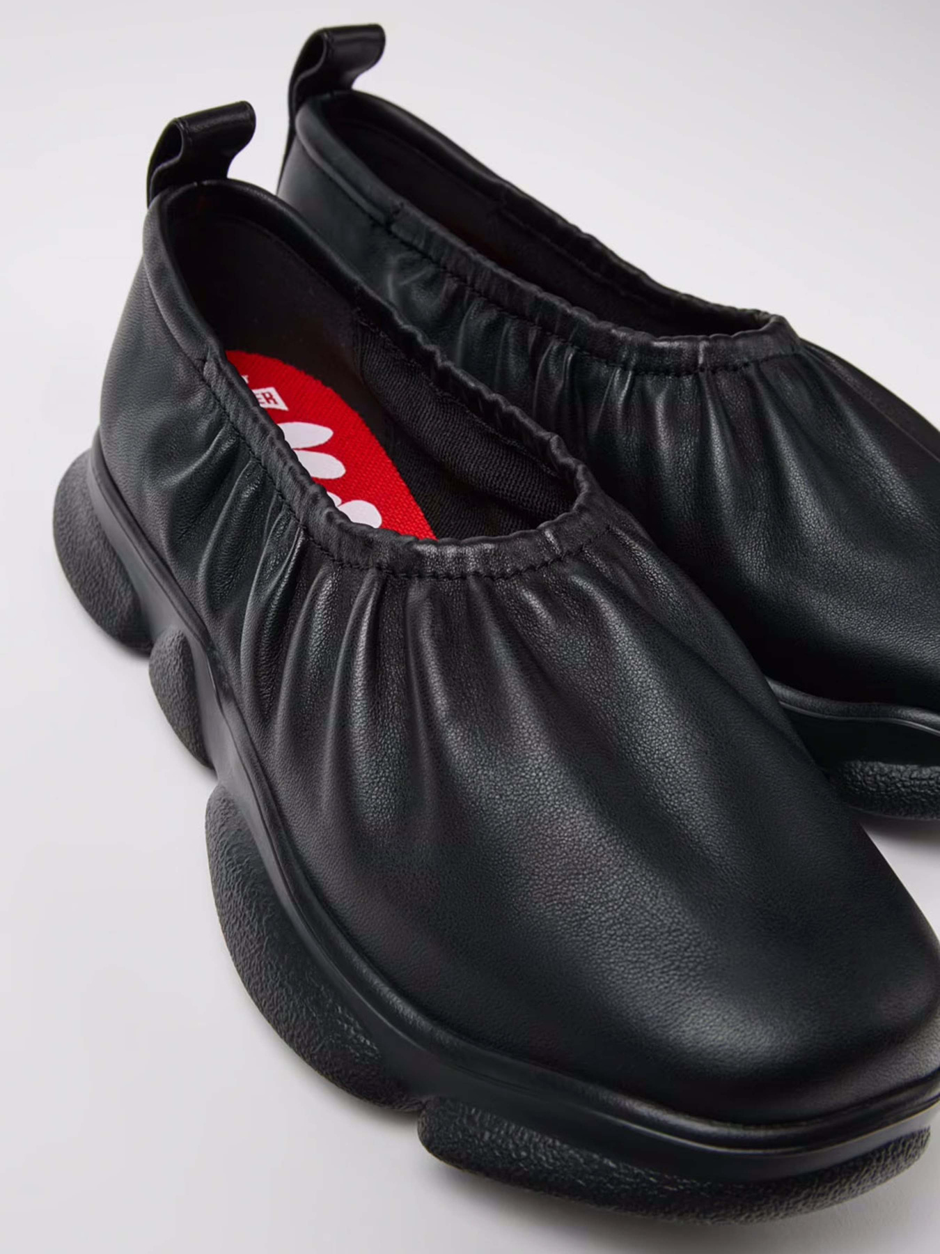 Балетки Camper Karst модель K201588-001 Фото