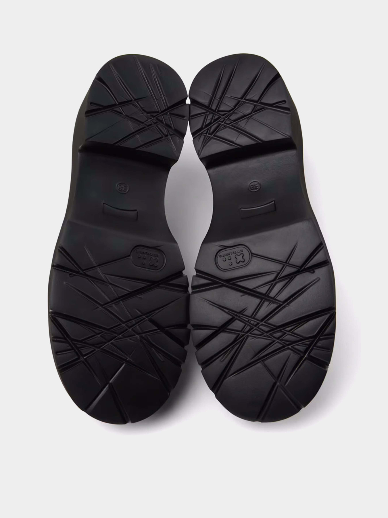 Лофери Camper Twins модель K201425-029 Лофери Camper Twins модель K201425-029 Фото