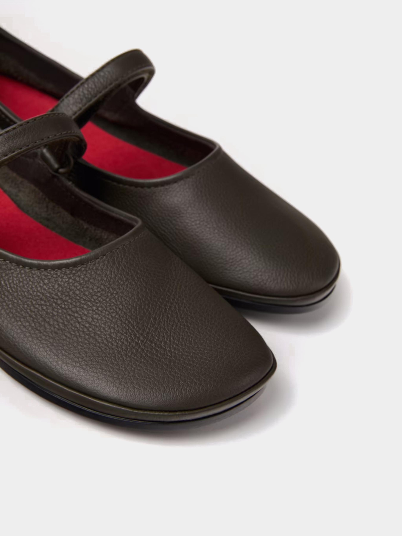 Балетки Camper Right Nina модель K201365-031 Фото